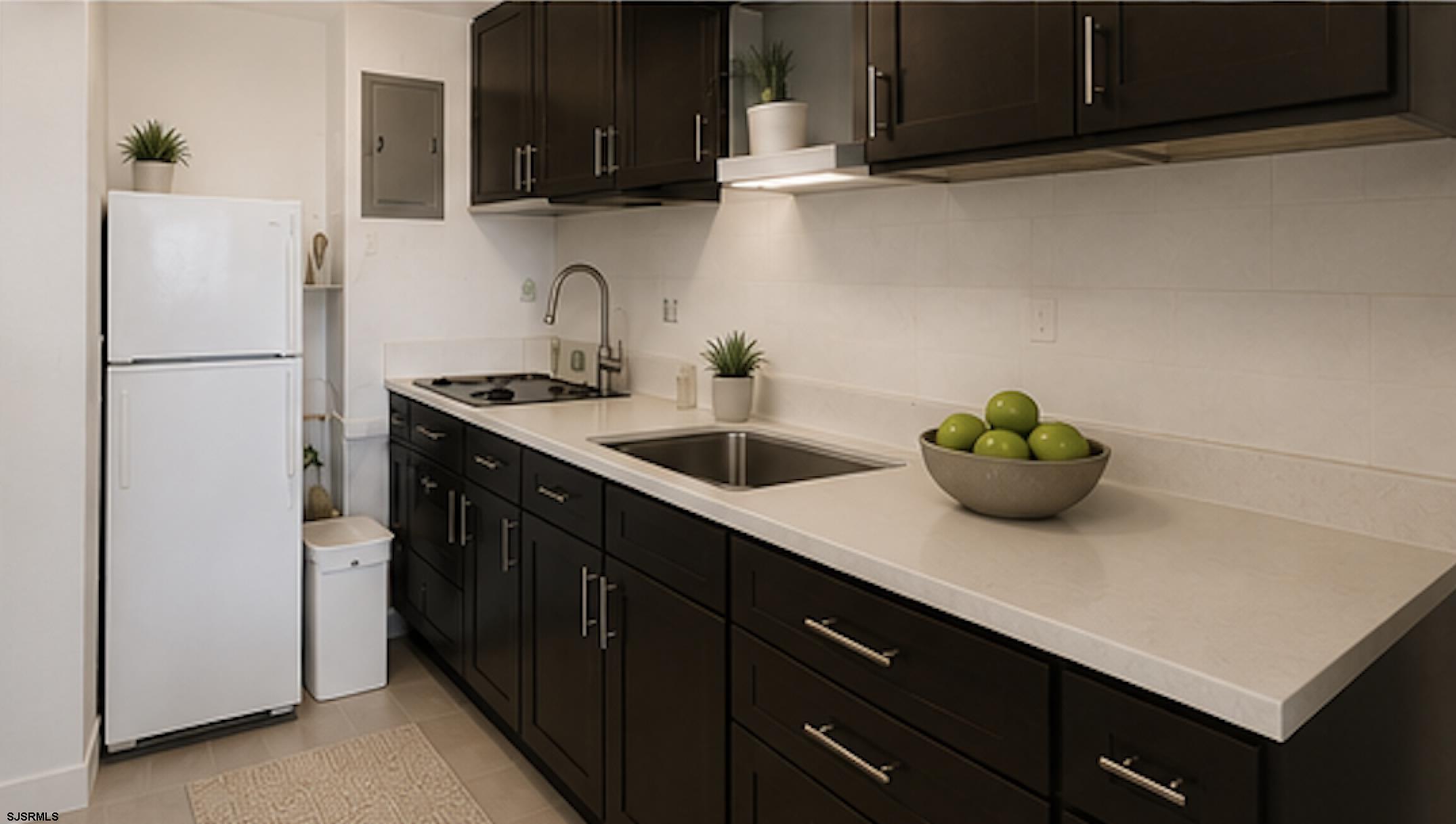 3501 Boardwalk Unit: C215