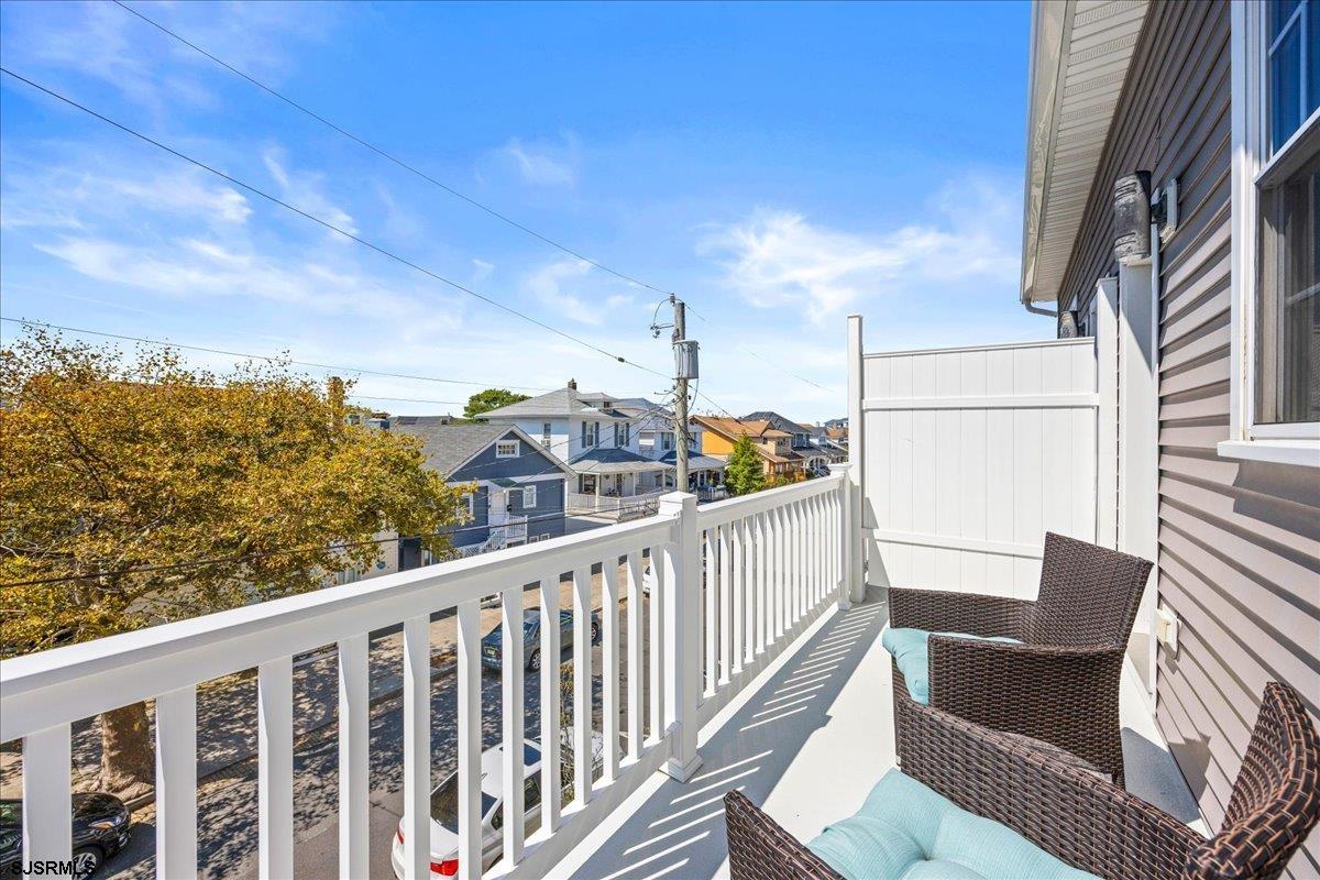 1A N Nashville Ave
