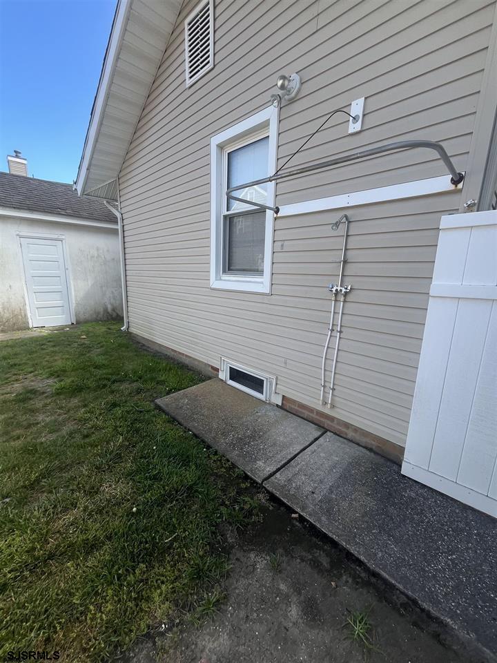 15 N Melbourne Ave