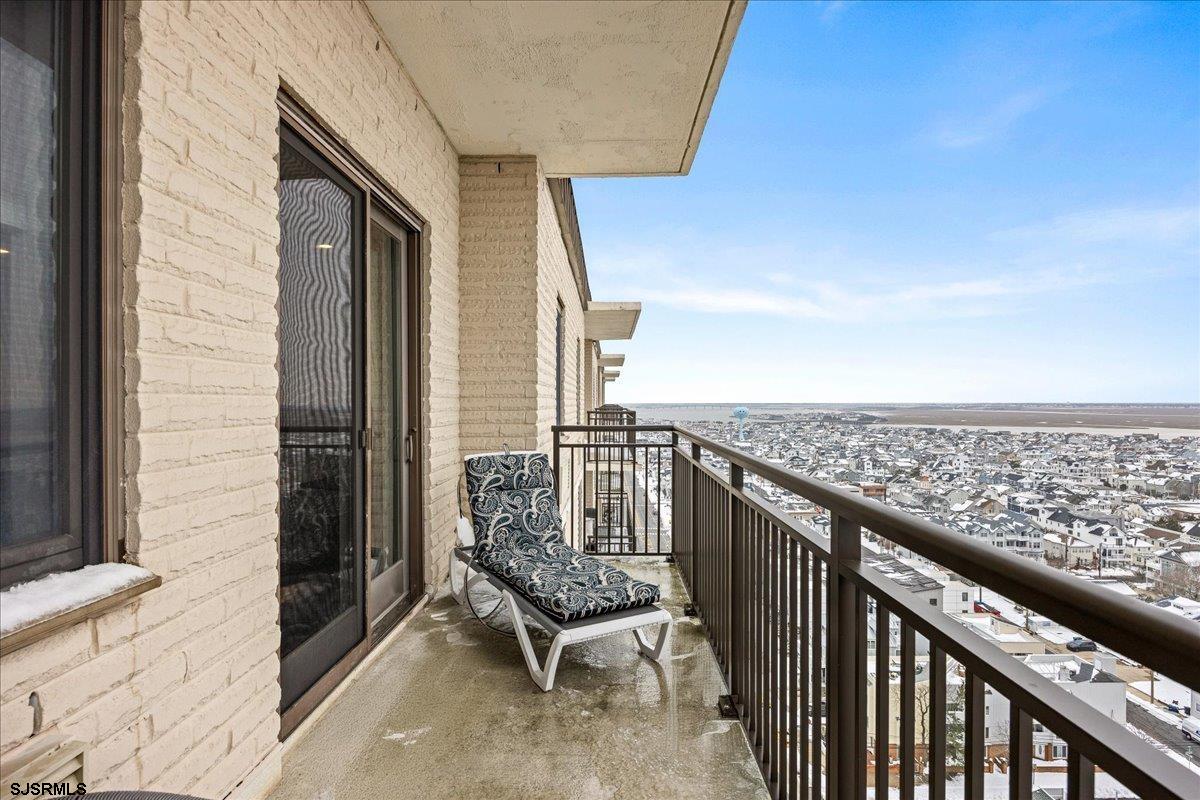 9600 Atlantic Ave Unit: 1808