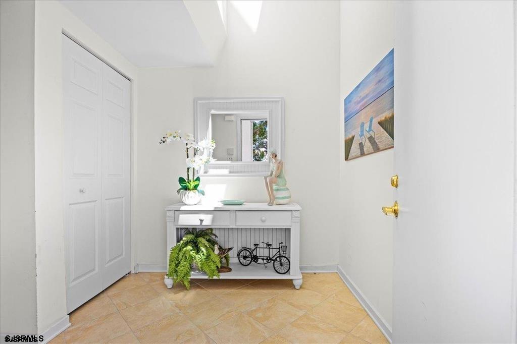11 S Adams Ave Unit: 8