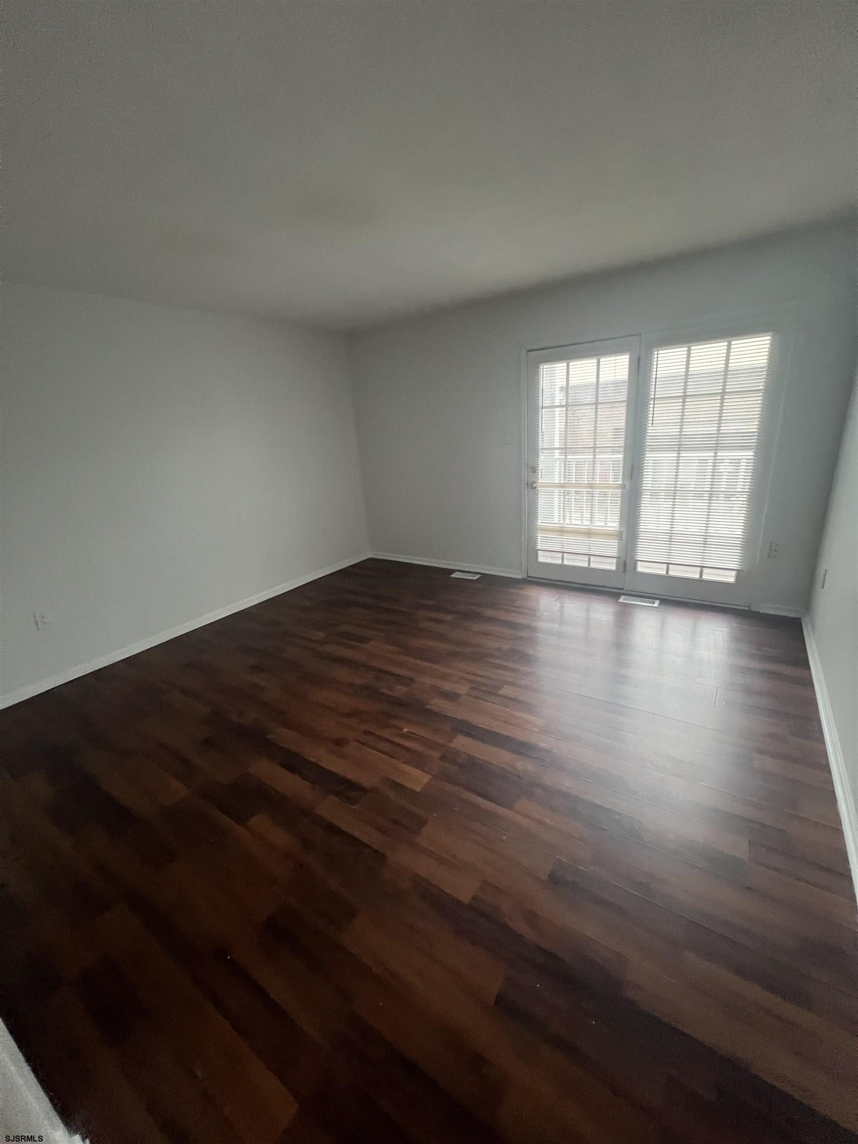 14 Windjammer Ct Unit: 14