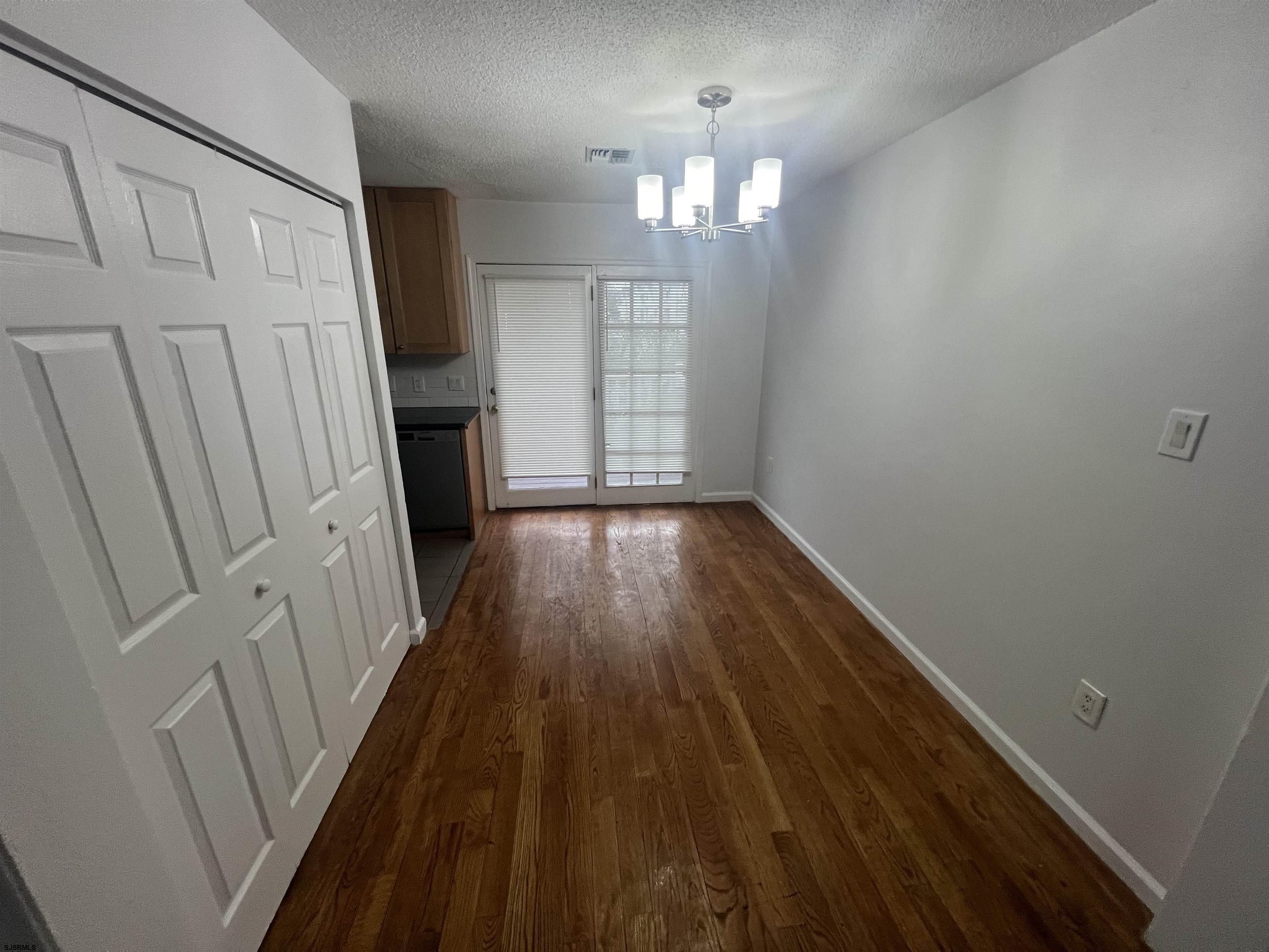 14 Windjammer Ct Unit: 14