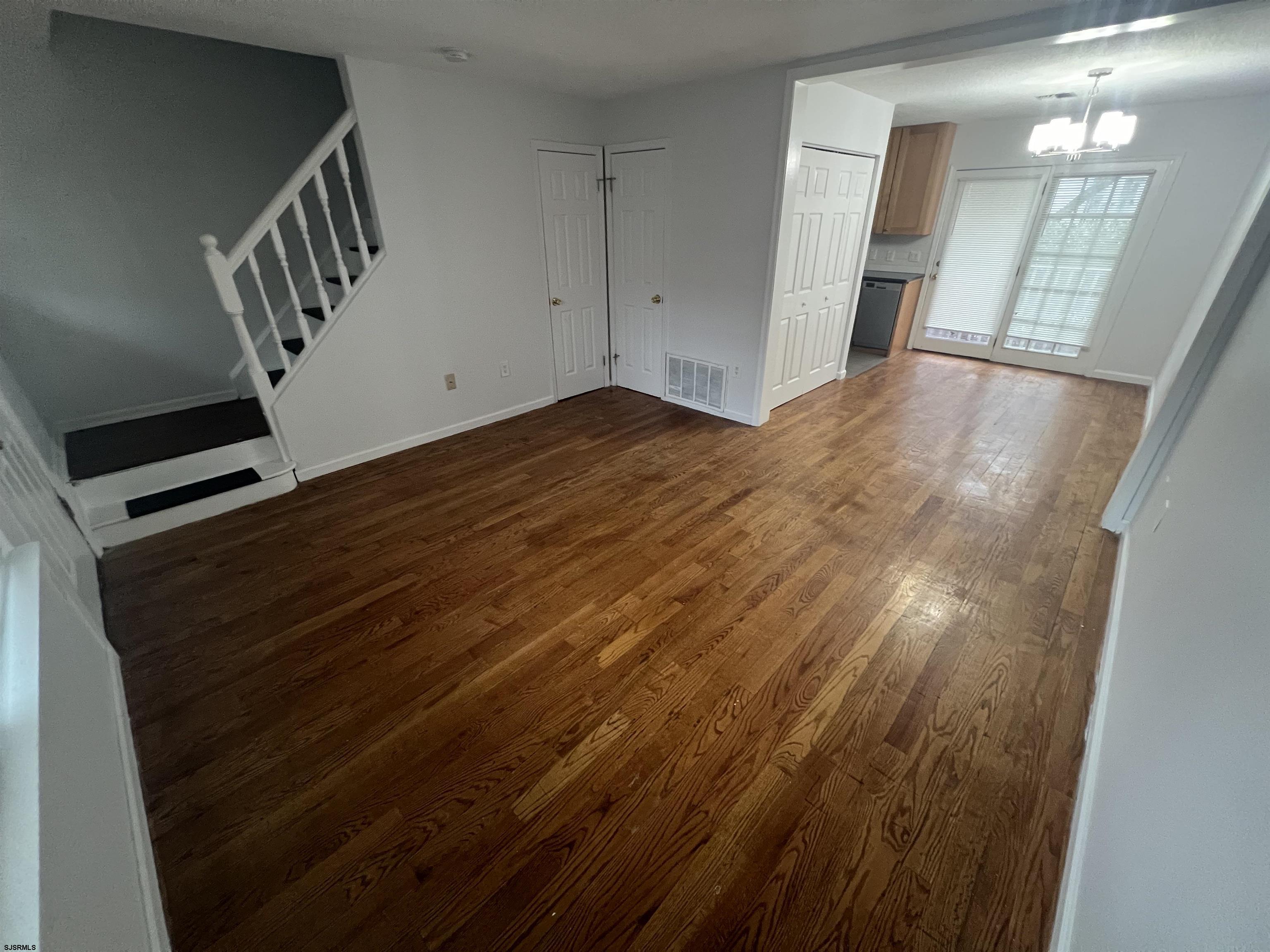 14 Windjammer Ct Unit: 14