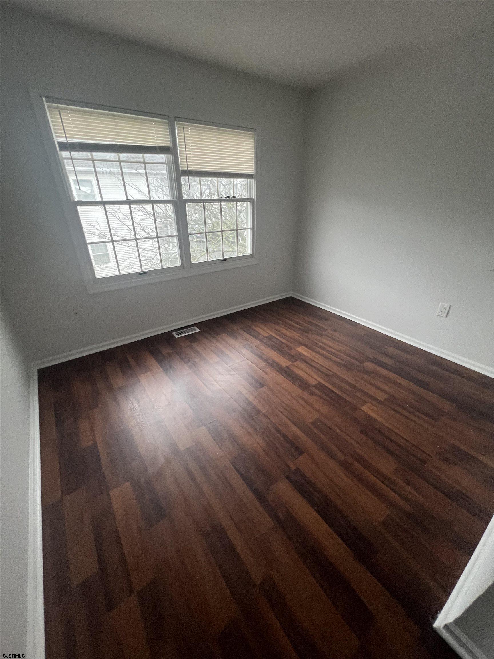14 Windjammer Ct Unit: 14