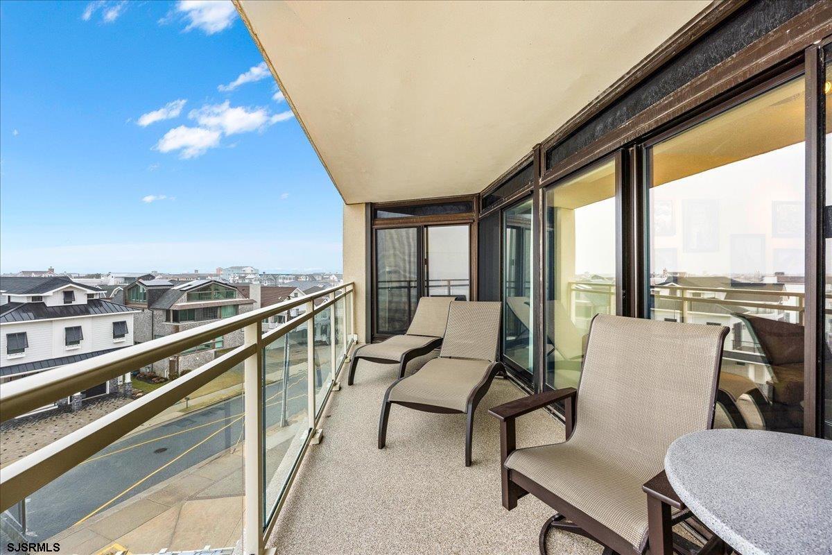 2700 Atlantic Ave Unit: 515