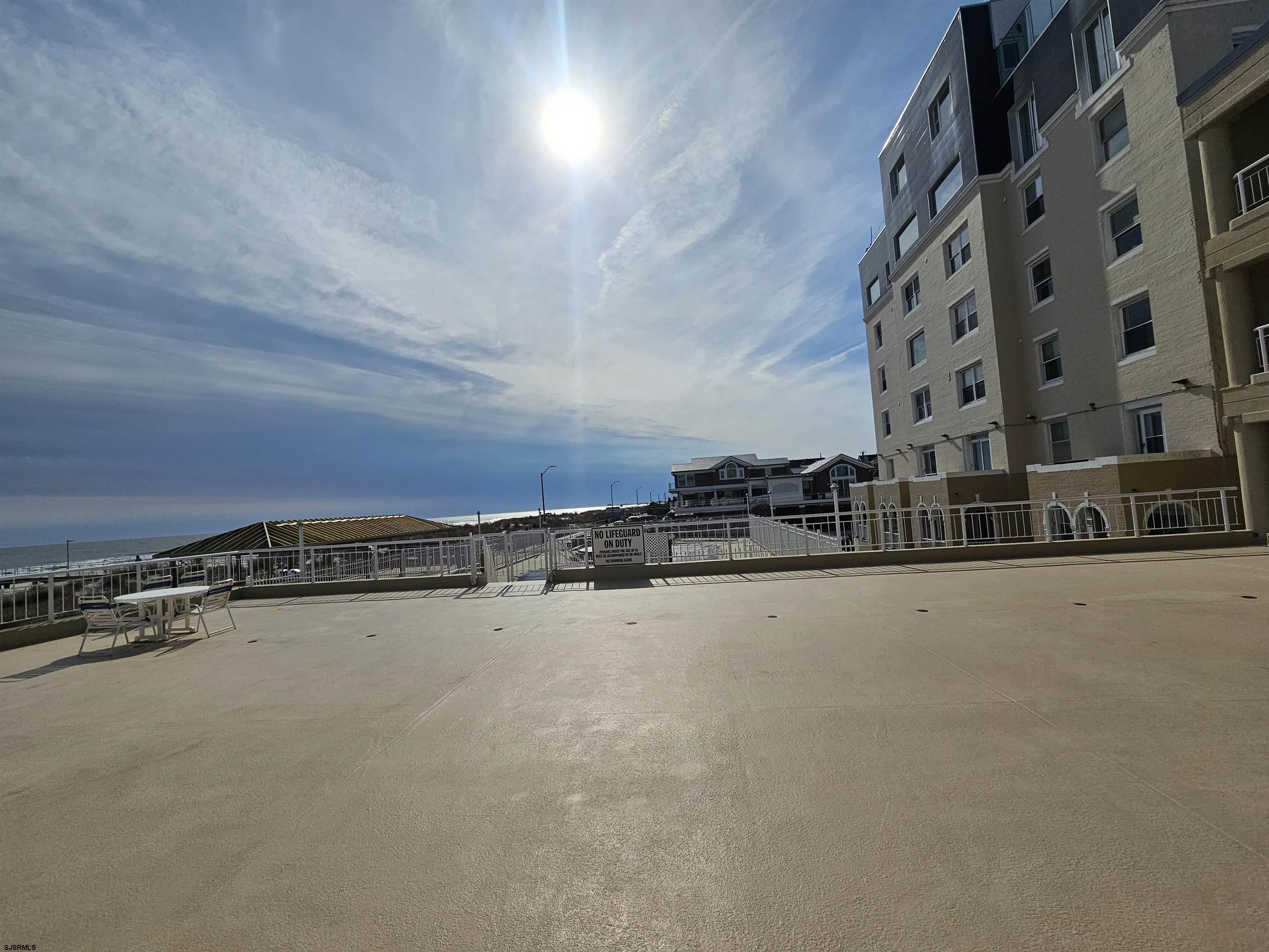 6100 Boardwalk