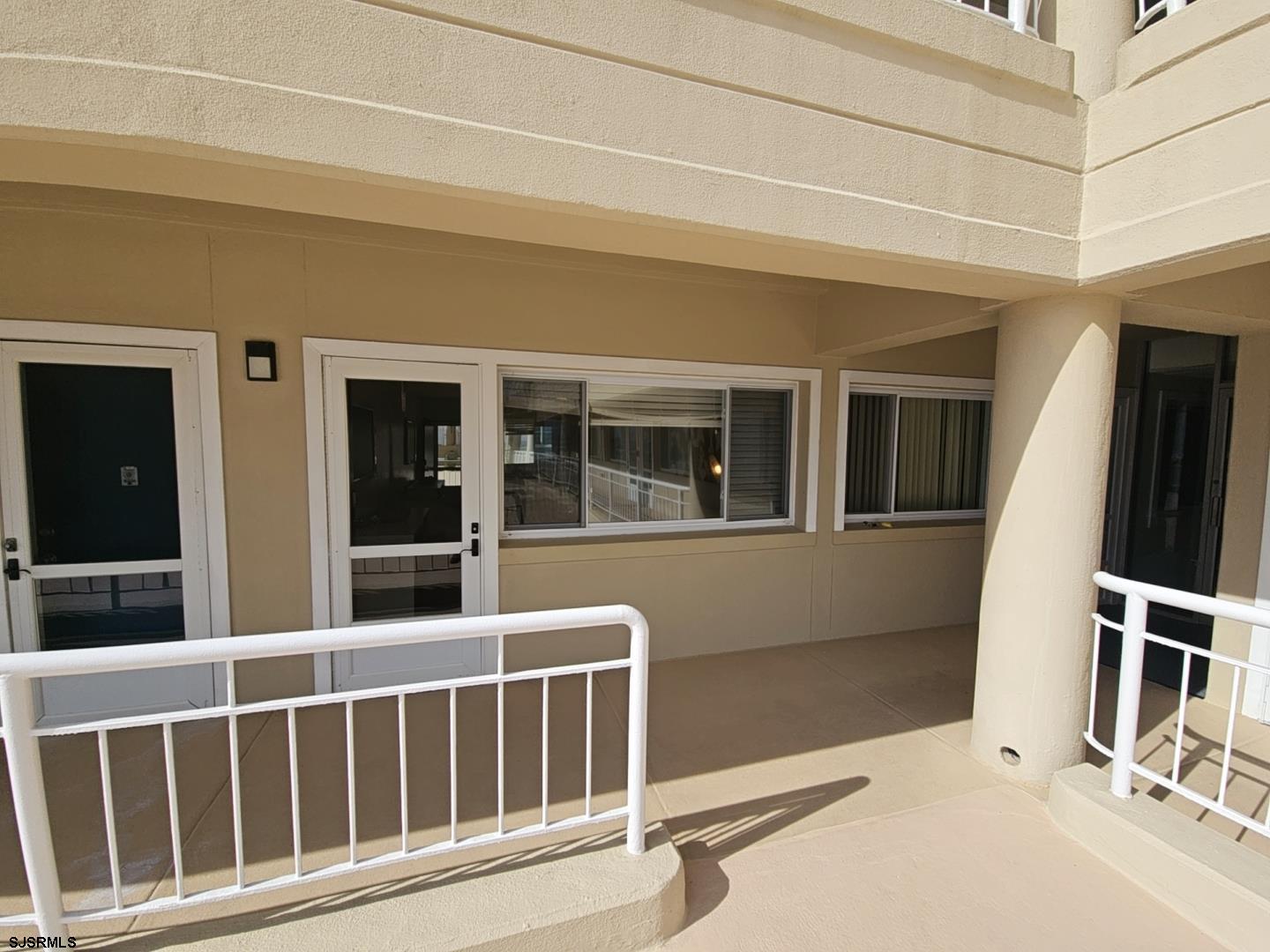 6100 Boardwalk