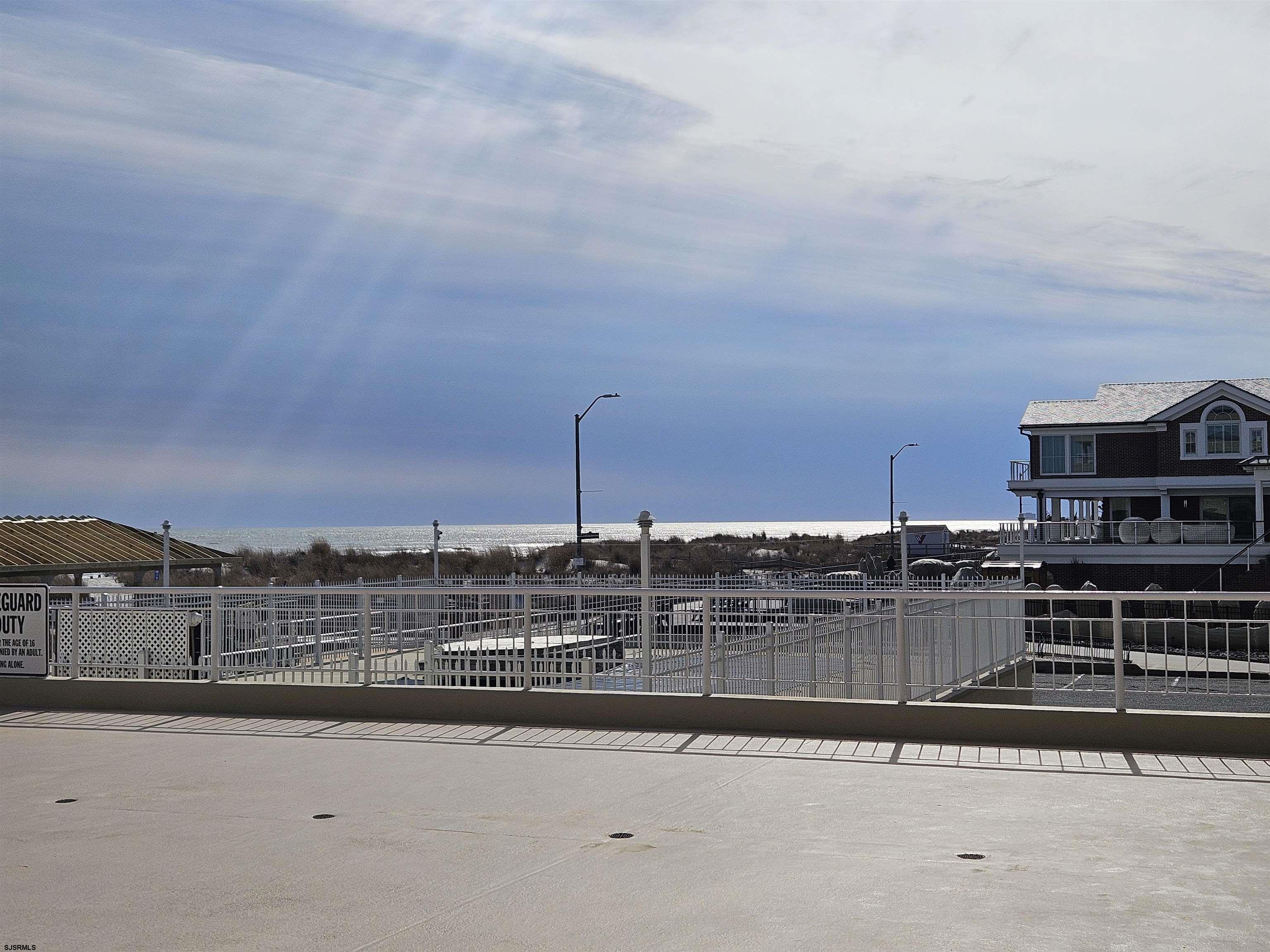 6100 Boardwalk