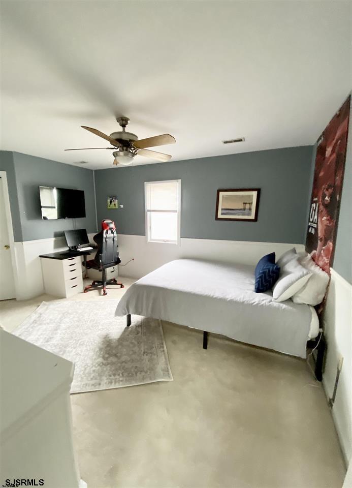 12 Seaside Ct