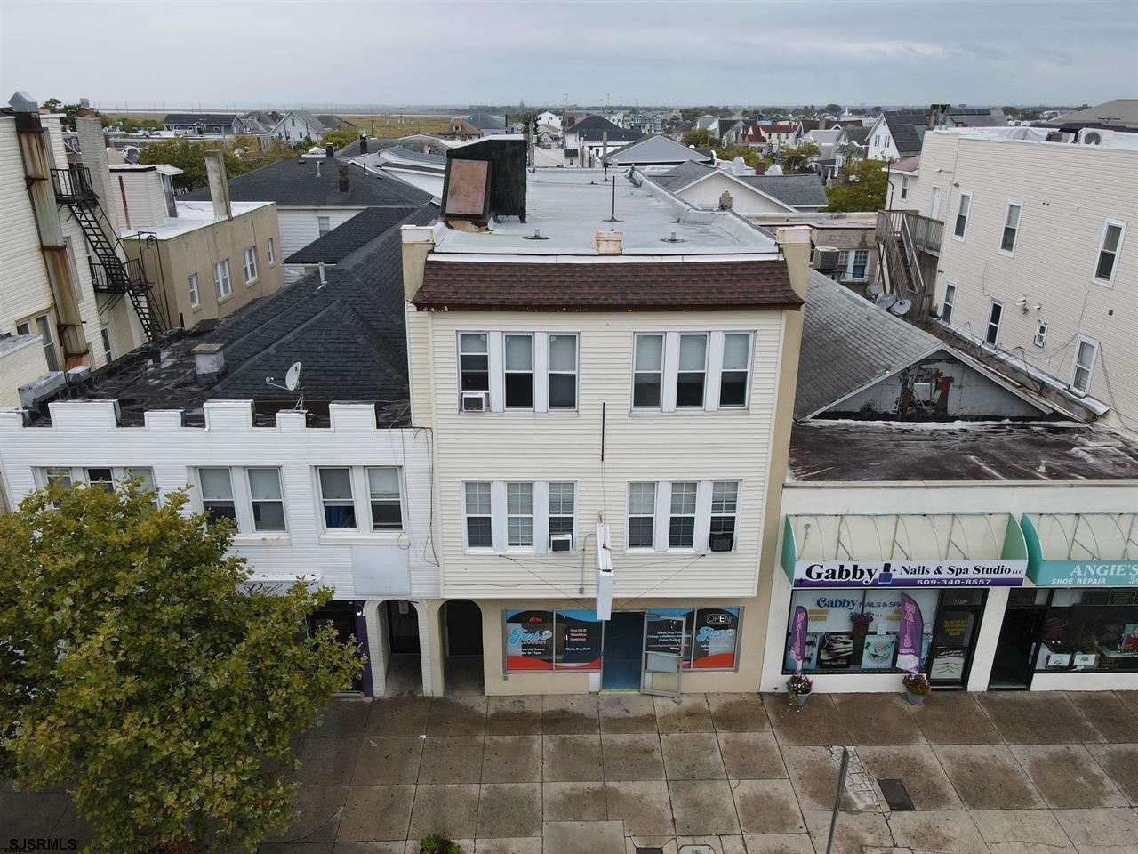 4215-17 Ventnor Ave