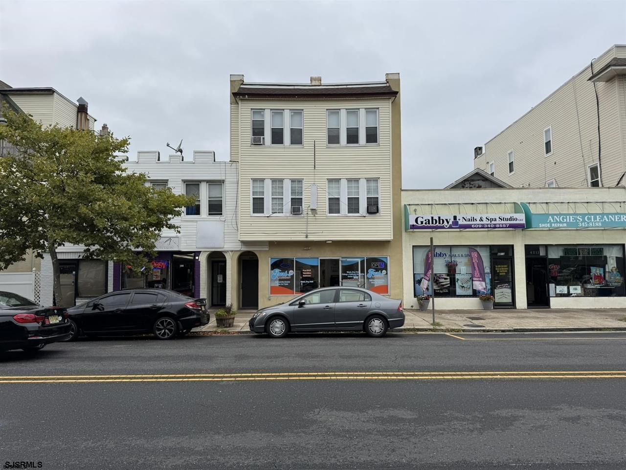 4215-17 Ventnor Ave