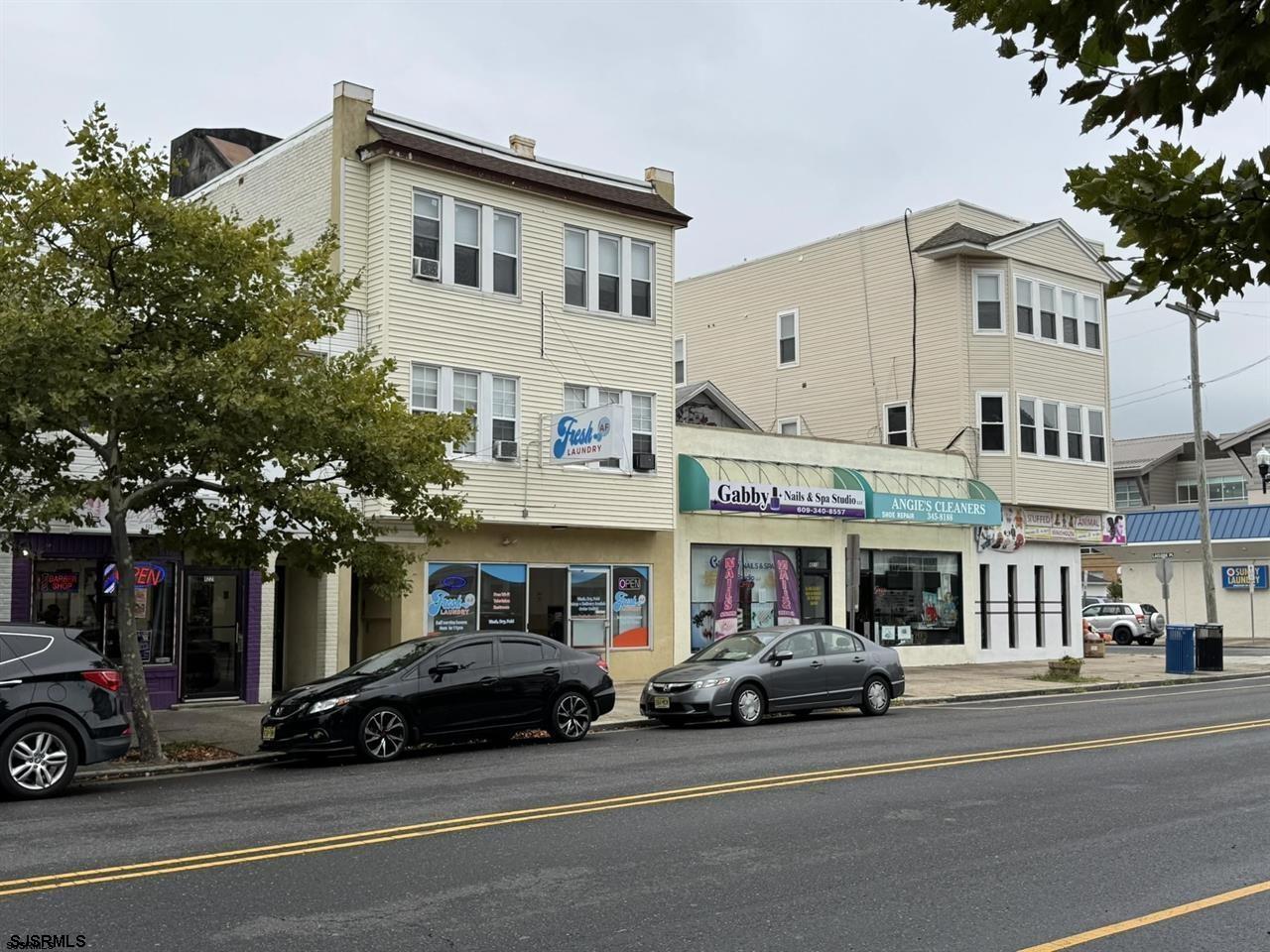 4215-17 Ventnor Ave