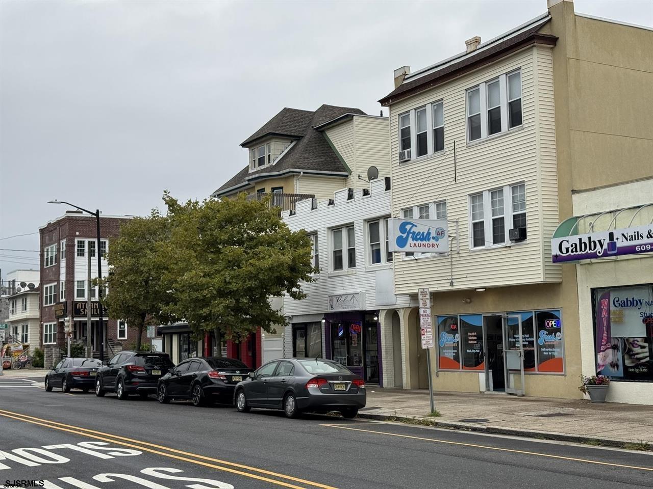 4215-17 Ventnor Ave