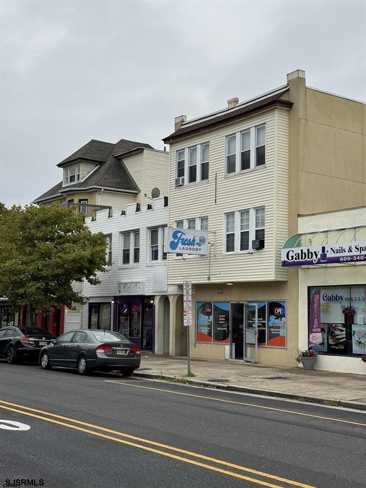 4215-17 Ventnor Ave