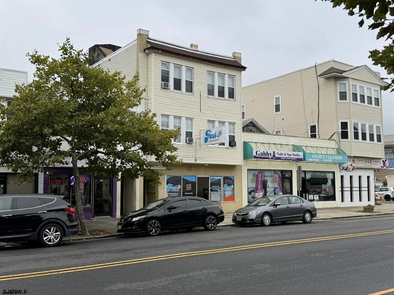 4215-17 Ventnor Ave