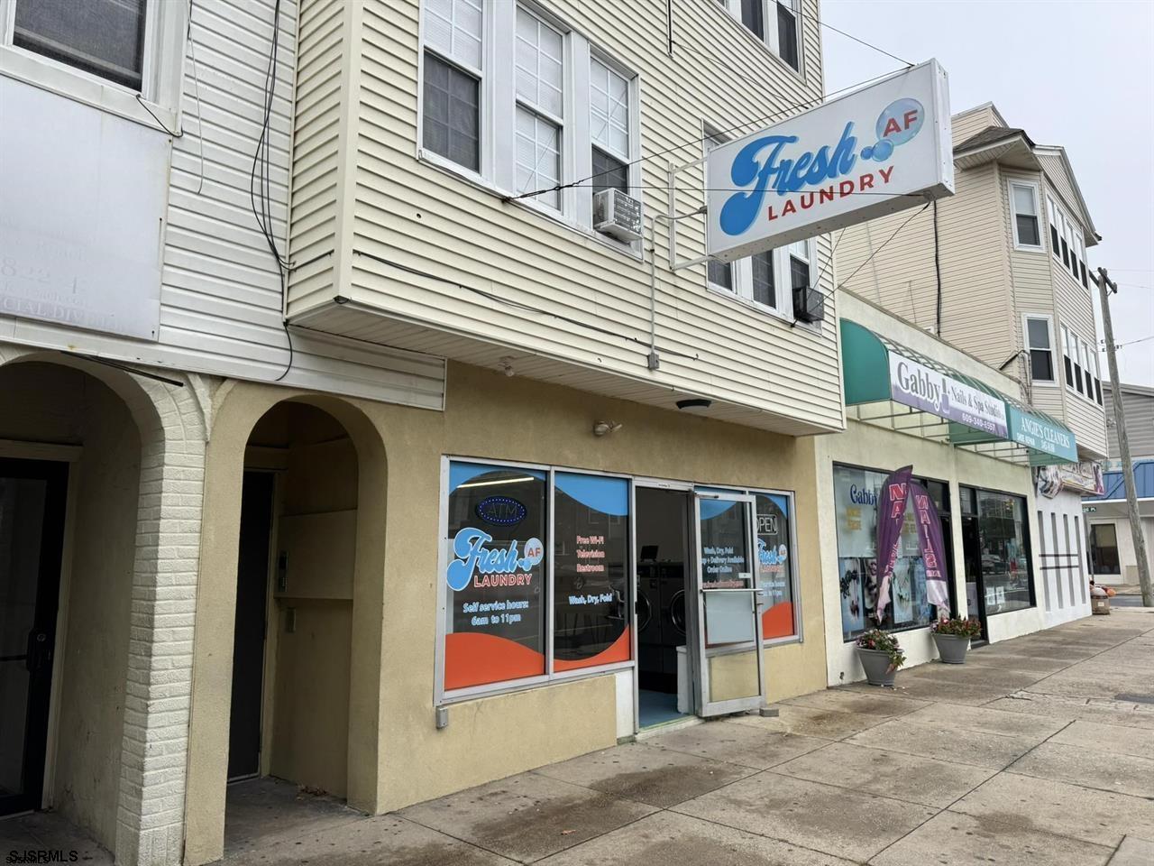 4215-17 Ventnor Ave