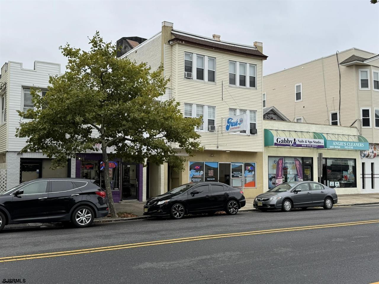 4215-17 Ventnor Ave