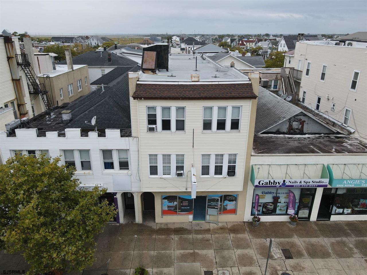 4215-17 Ventnor Ave