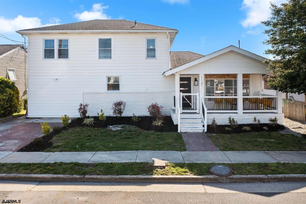 1134 Monroe Ave