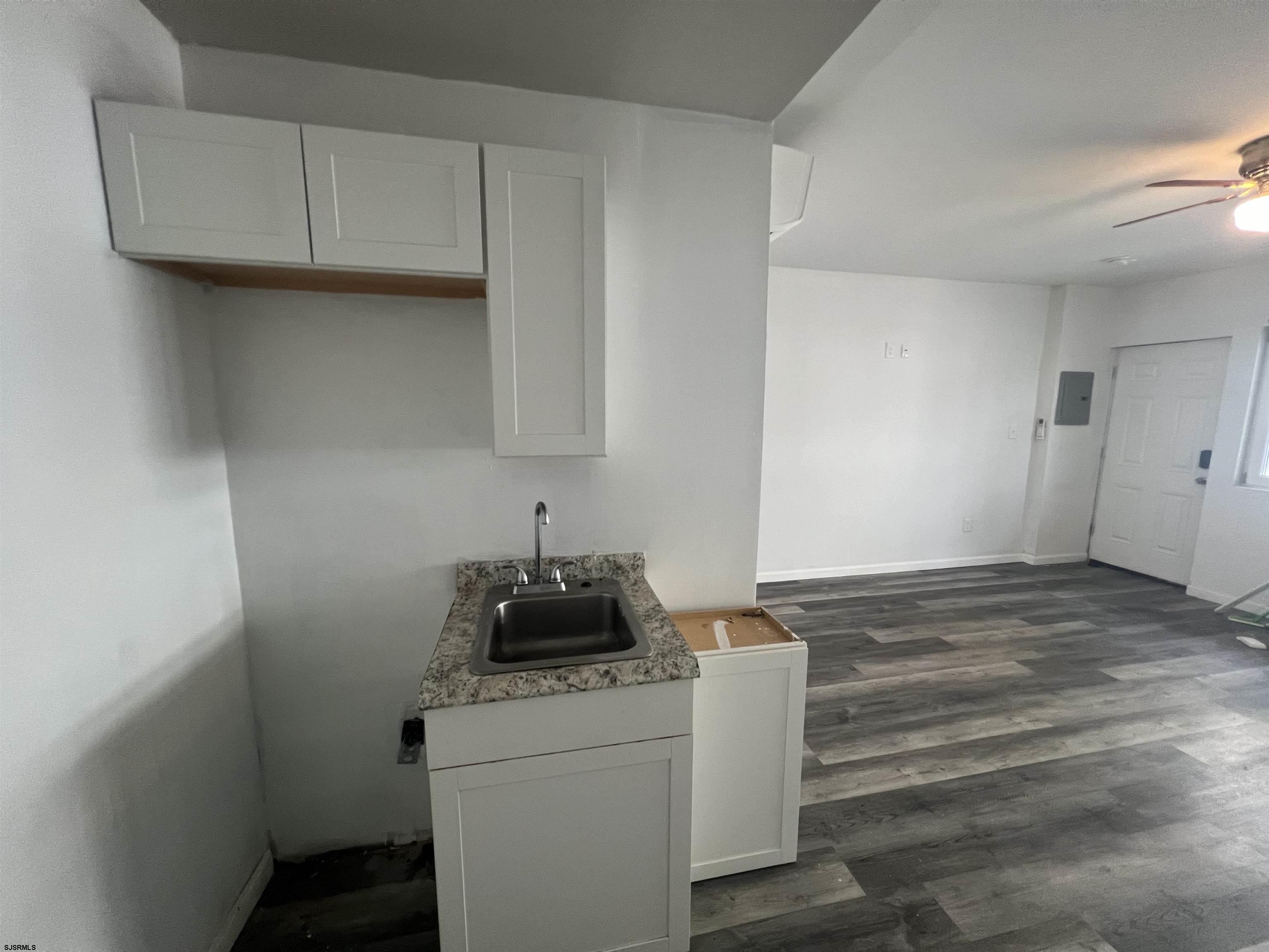 3501 Pacific Ave Unit: 90