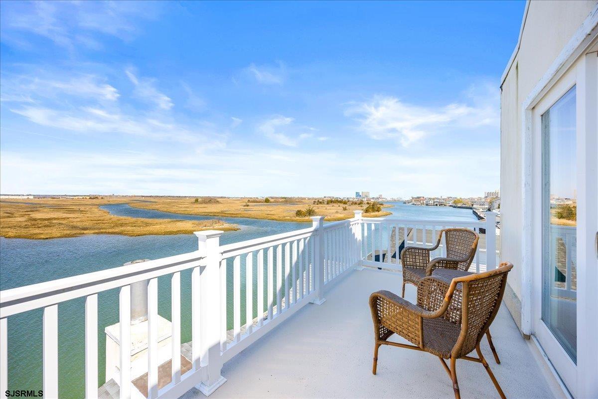 5005 Winchester Ave Unit: 1