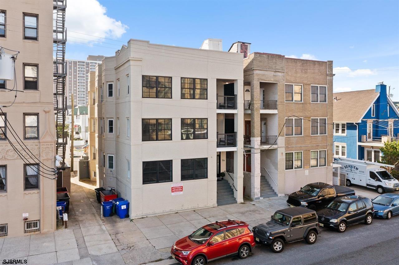 114 S Raleigh Ave
