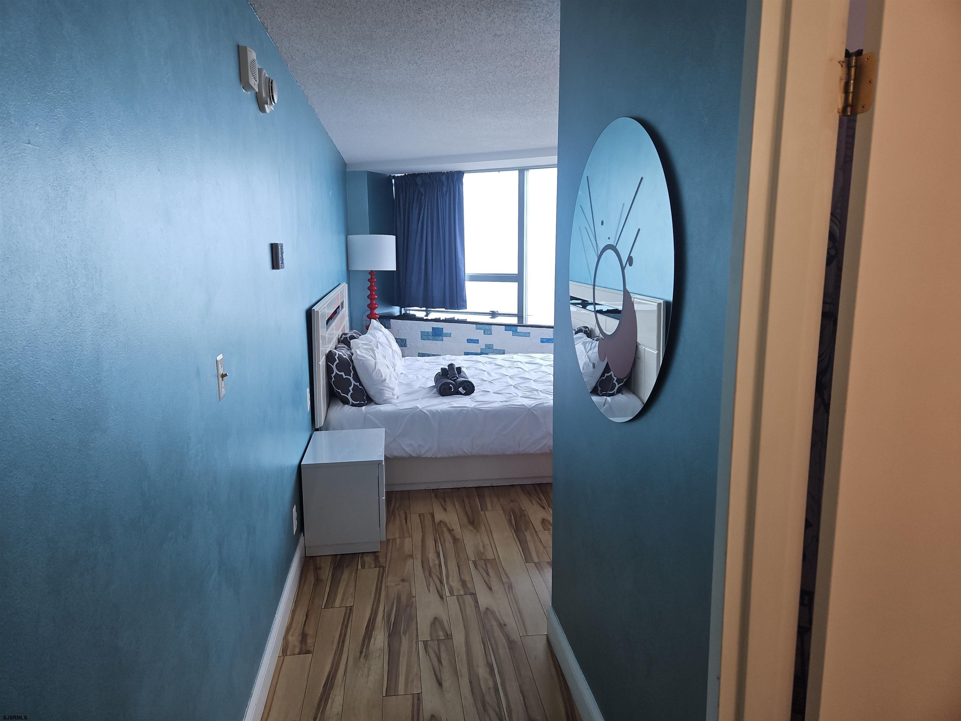 1515 Boardwalk Unit: 2407