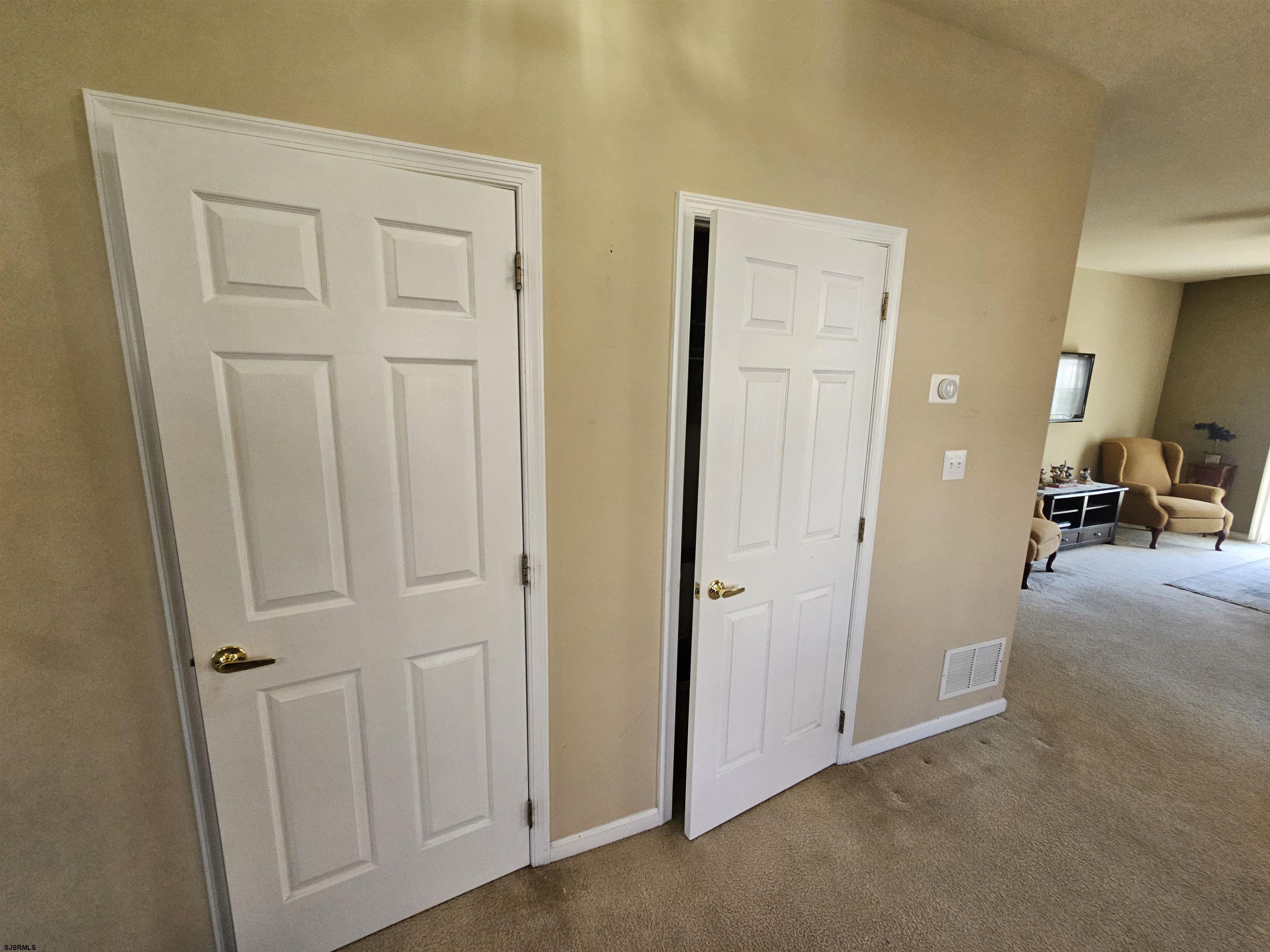535 Salem Way