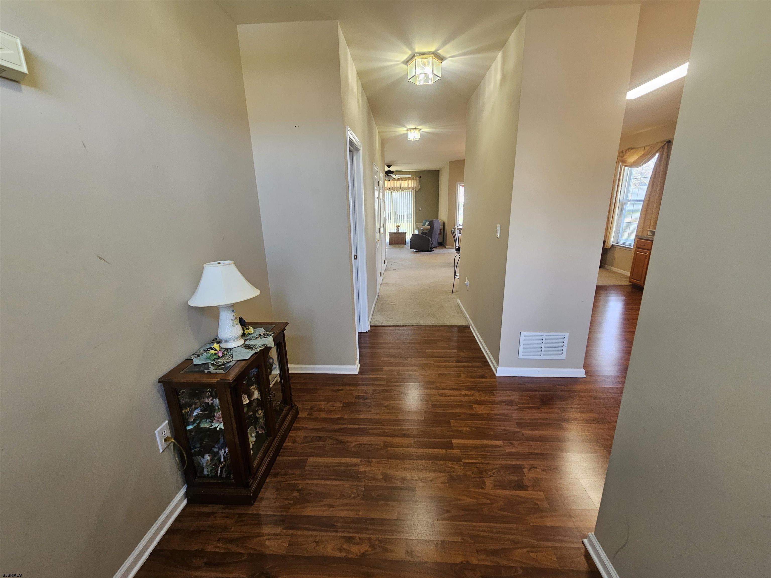 535 Salem Way