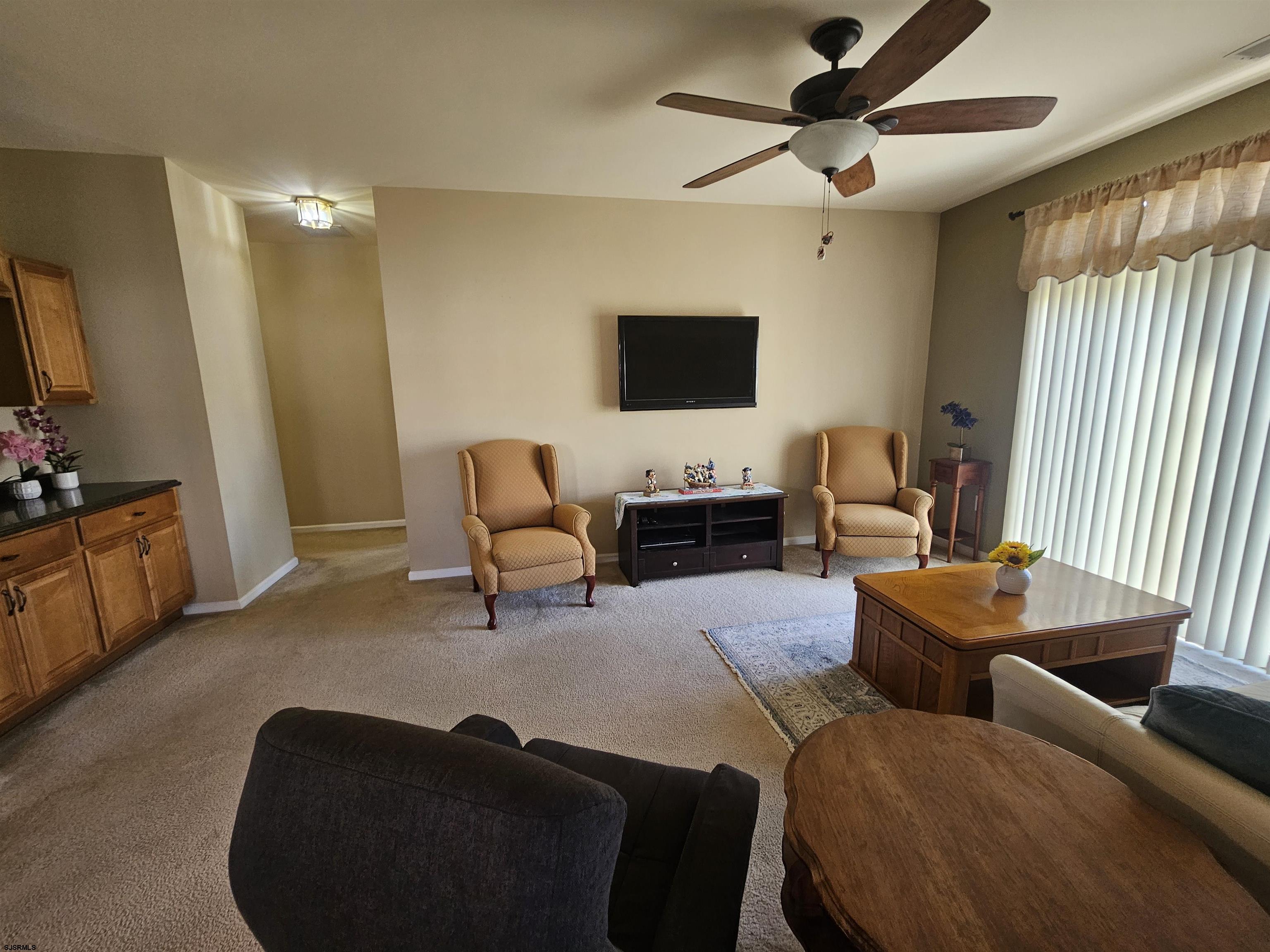 535 Salem Way