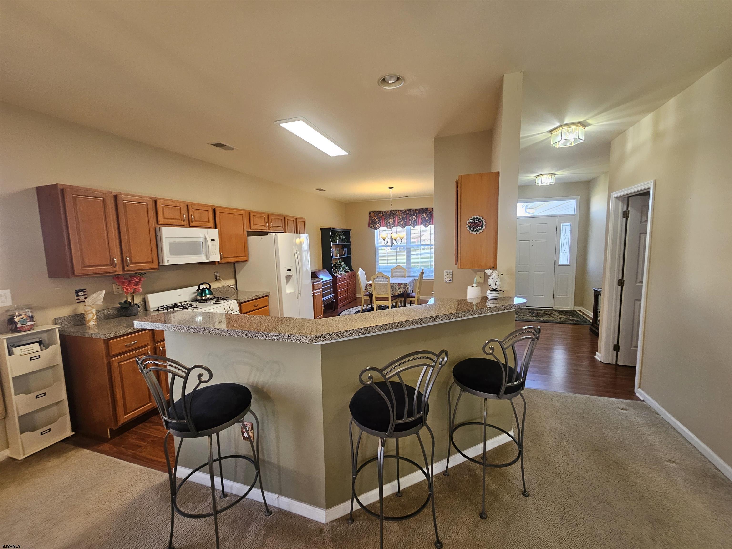 535 Salem Way