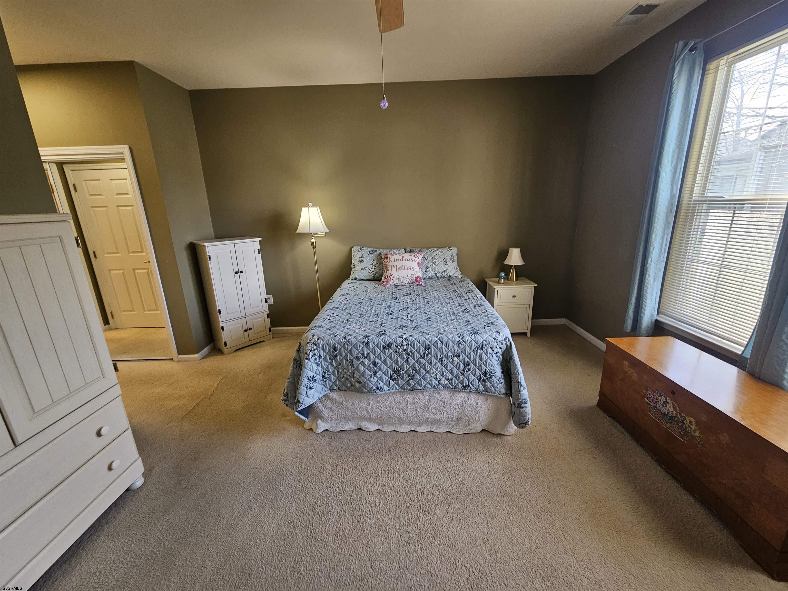 535 Salem Way