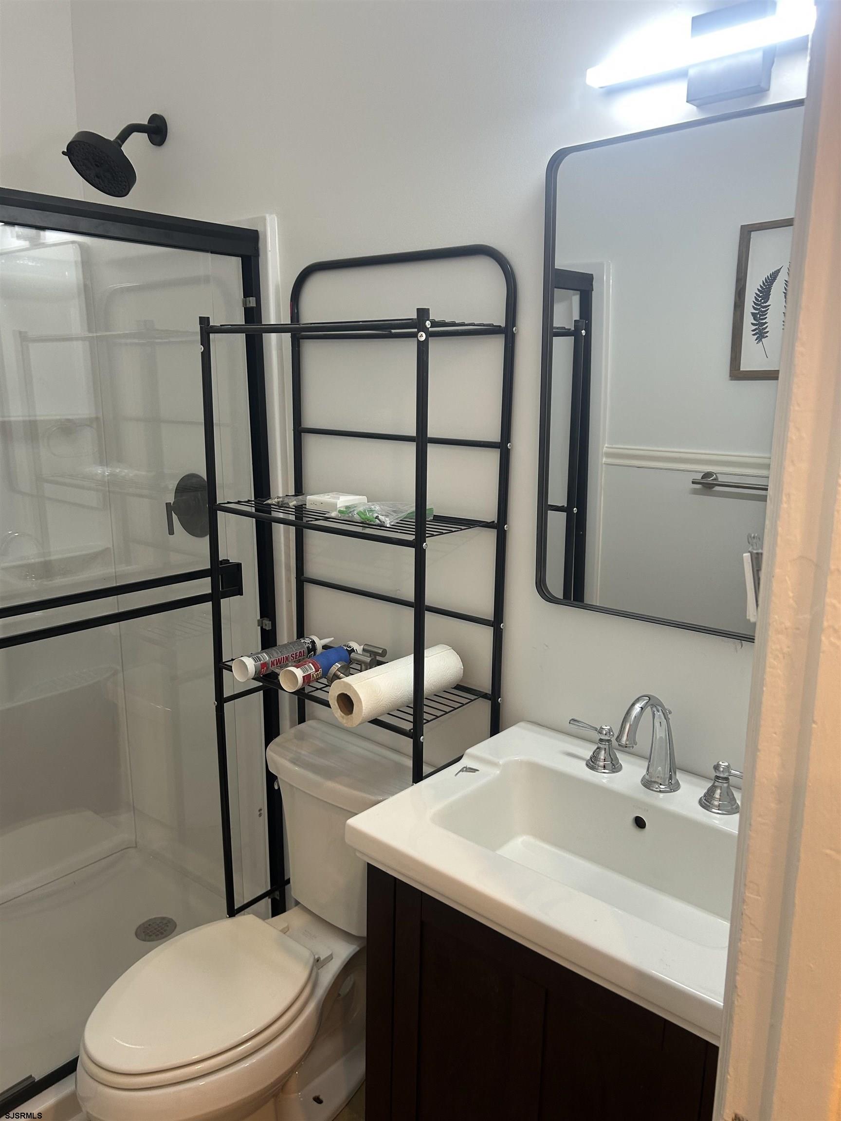 37 S Iowa Ave Unit: 1J