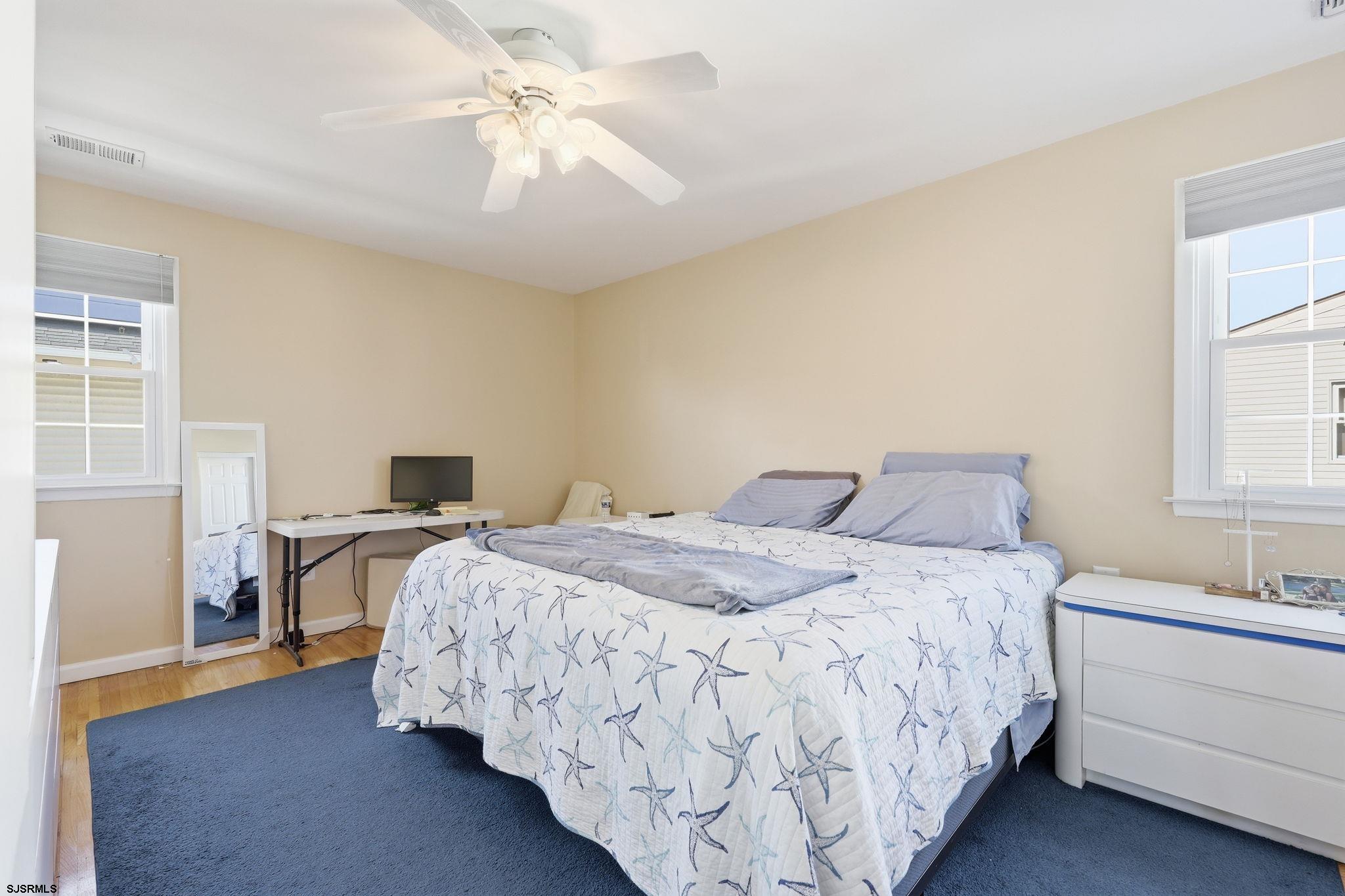 323 N Lafayette Ave Unit: 2nd floor