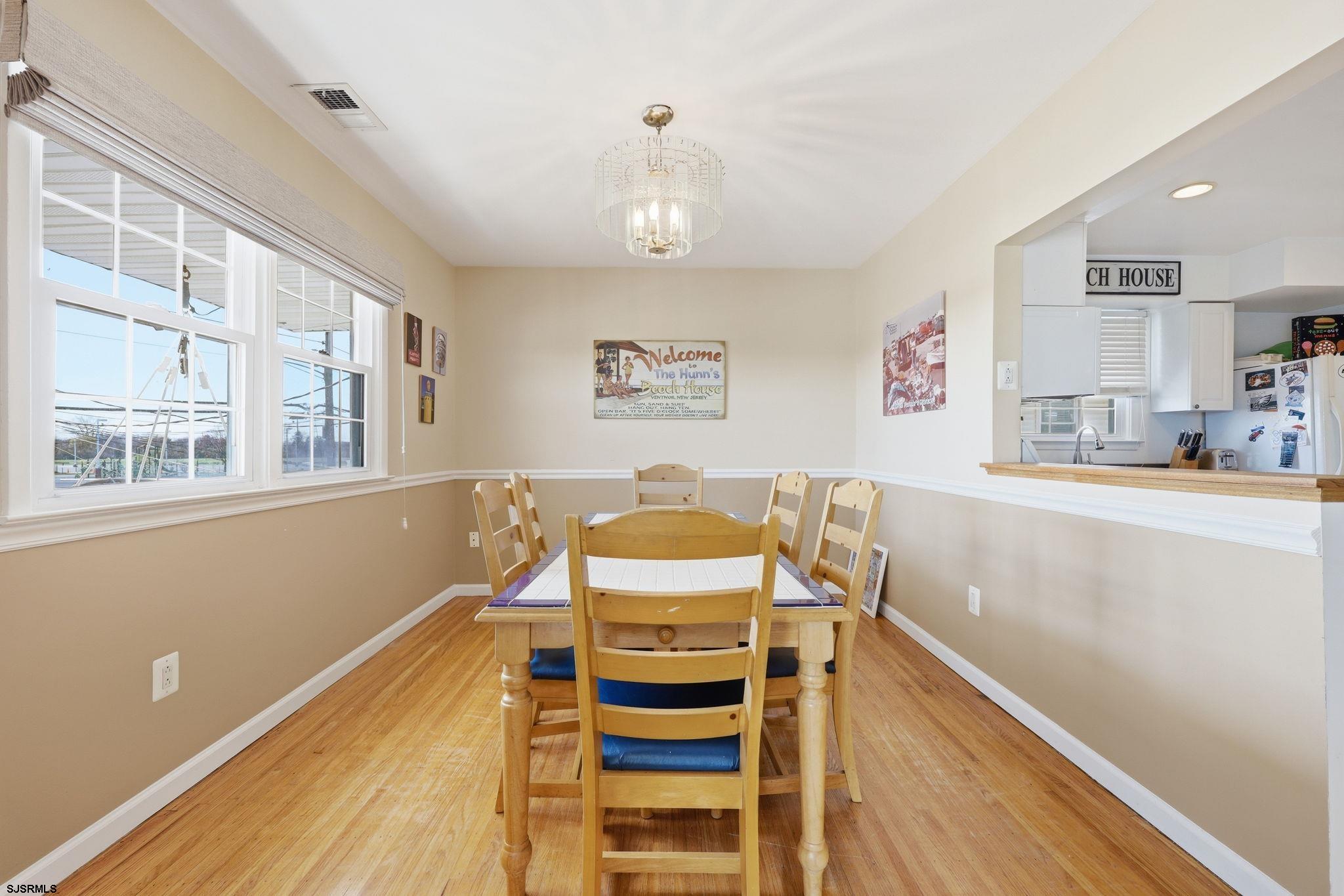 323 N Lafayette Ave Unit: 2nd floor