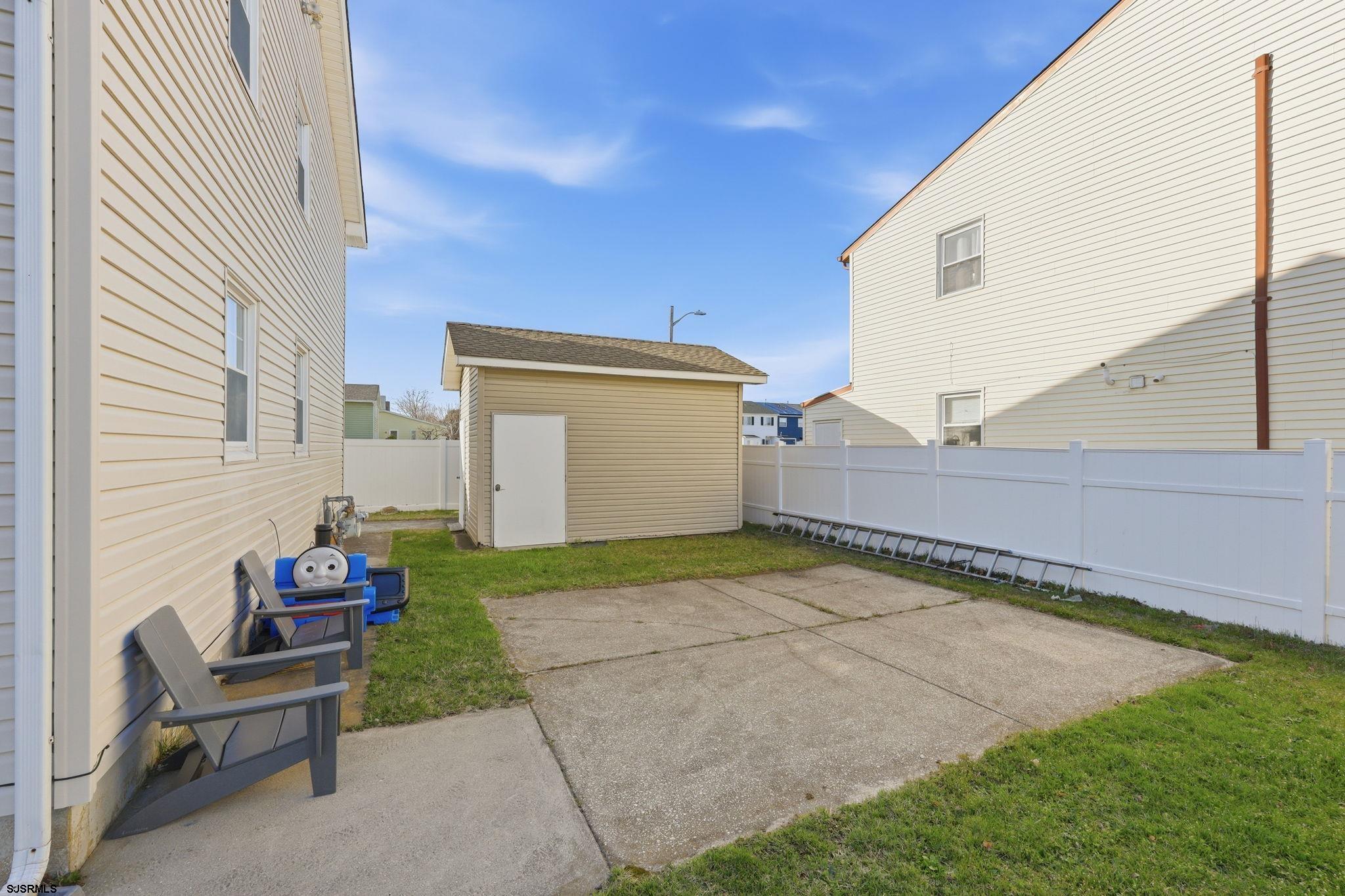 323 N Lafayette Ave Unit: 2nd floor