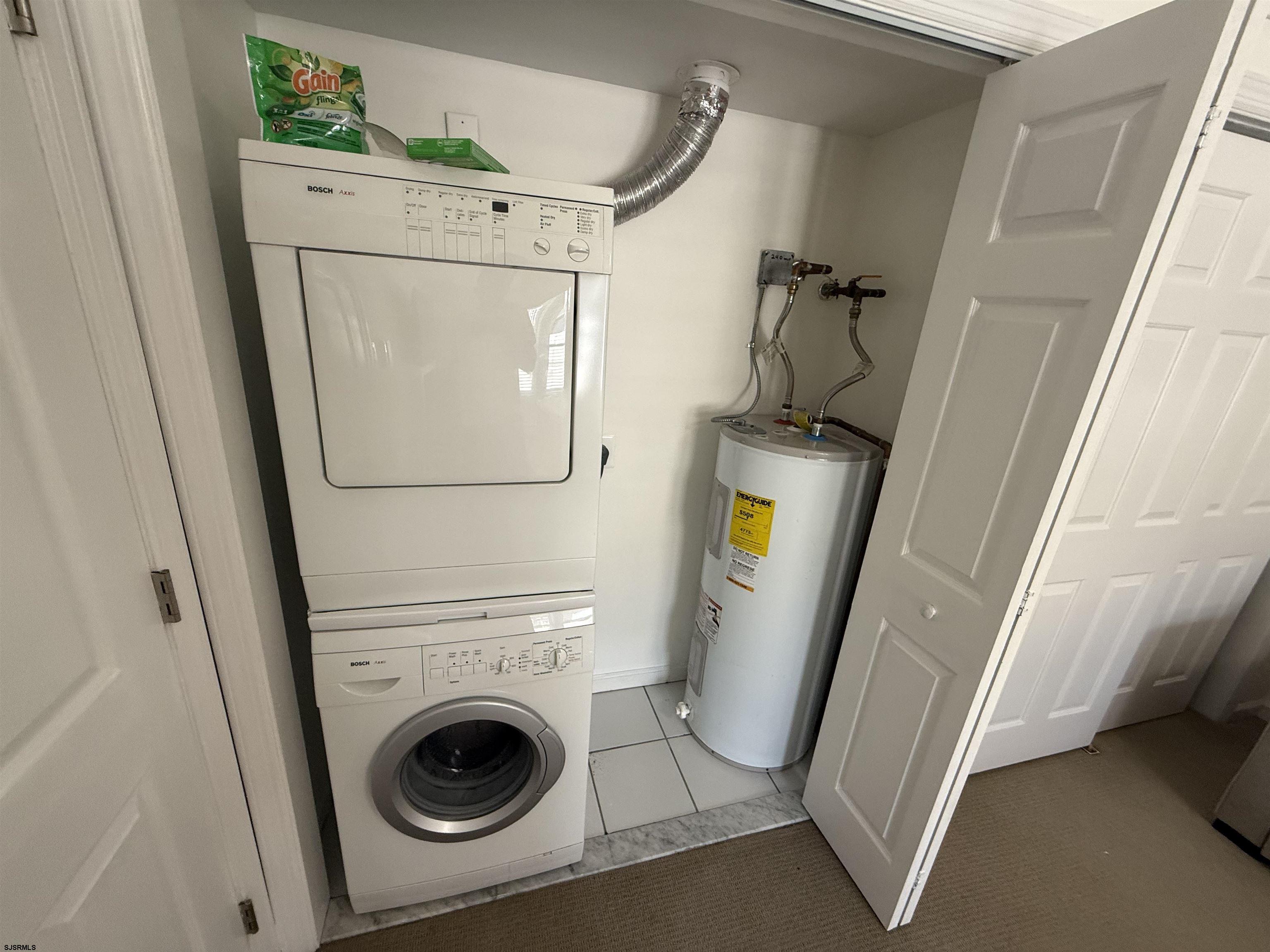 211 N Coolidge Ave Unit: 4