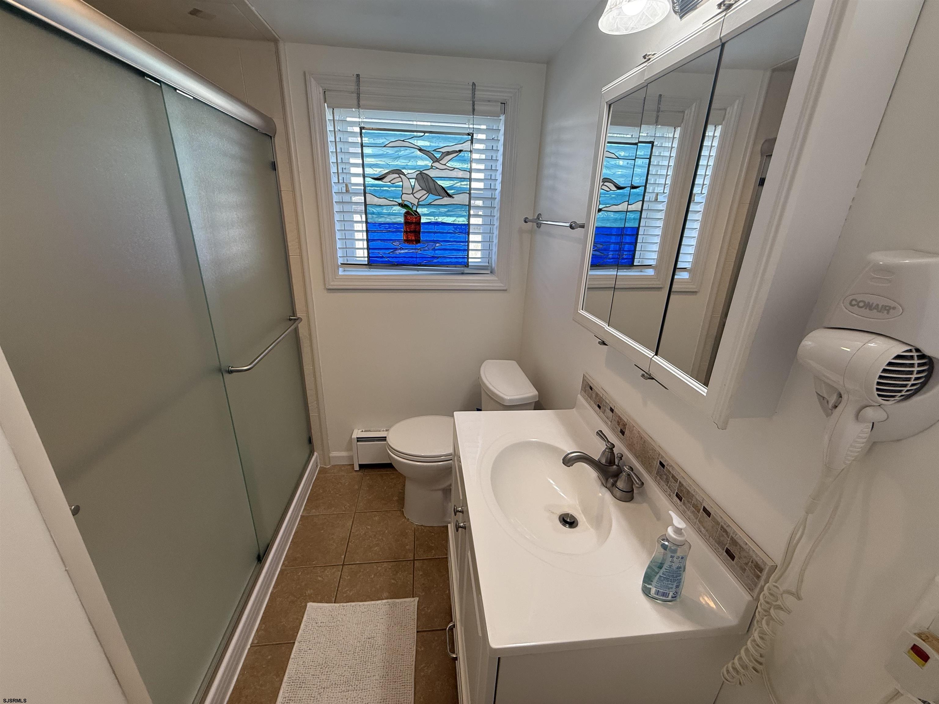 211 N Coolidge Ave Unit: 4