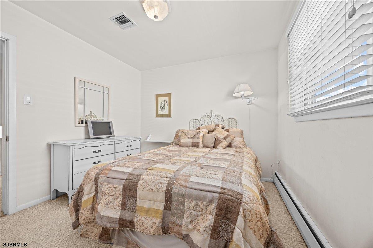 409 N Clermont Ave