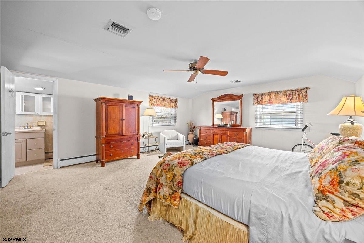 409 N Clermont Ave