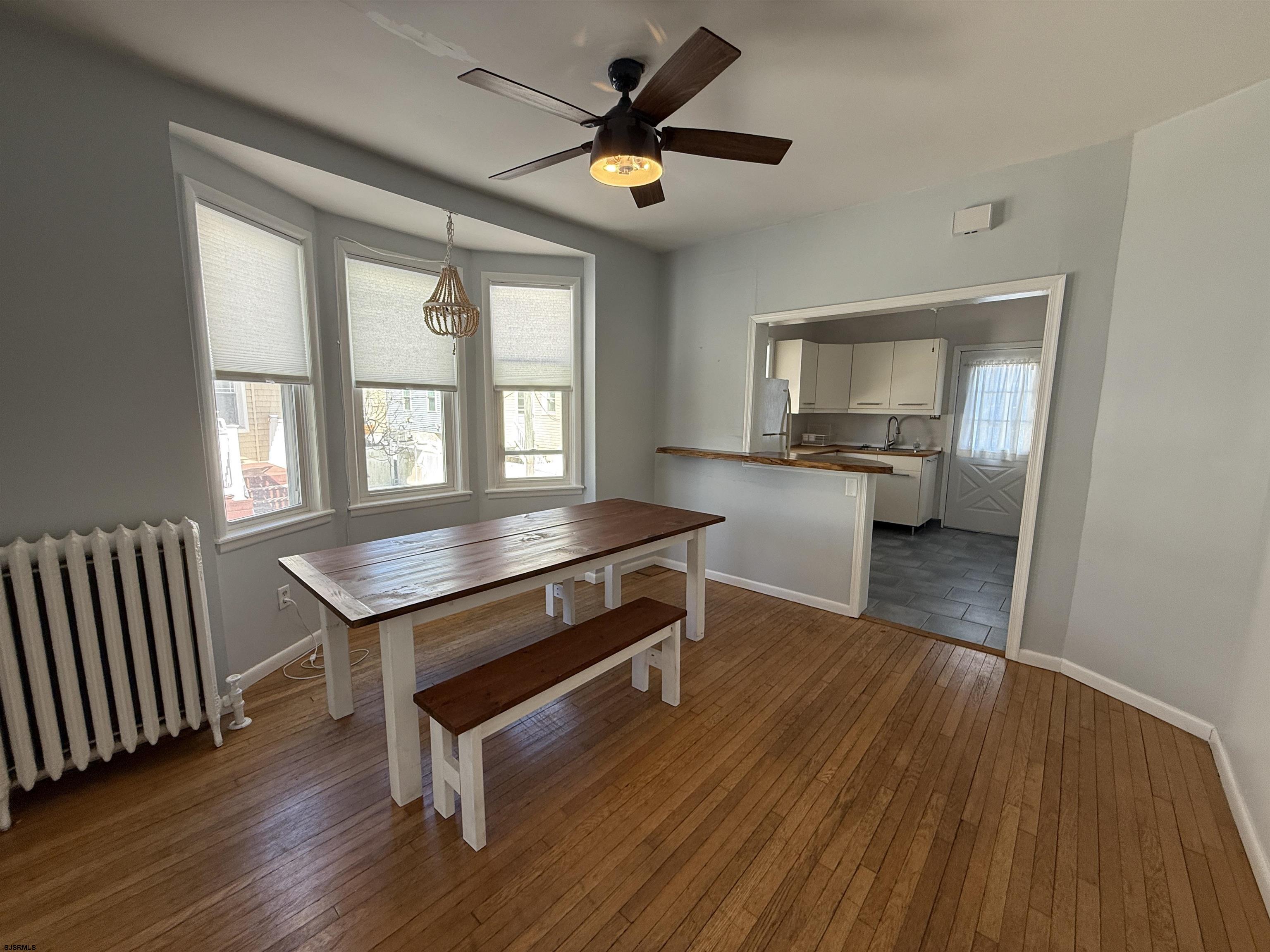 3 N Wissahickon Ave