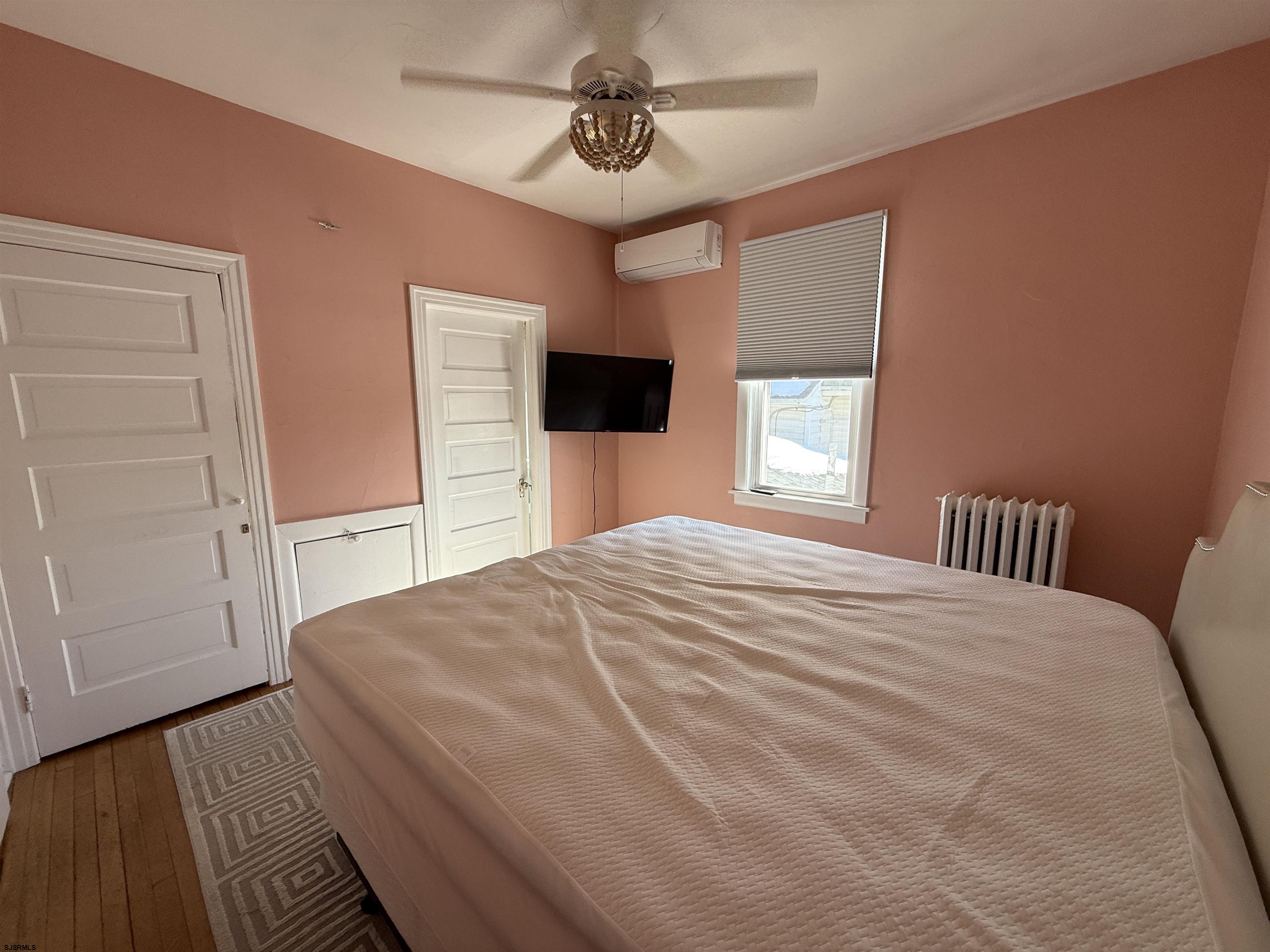 3 N Wissahickon Ave
