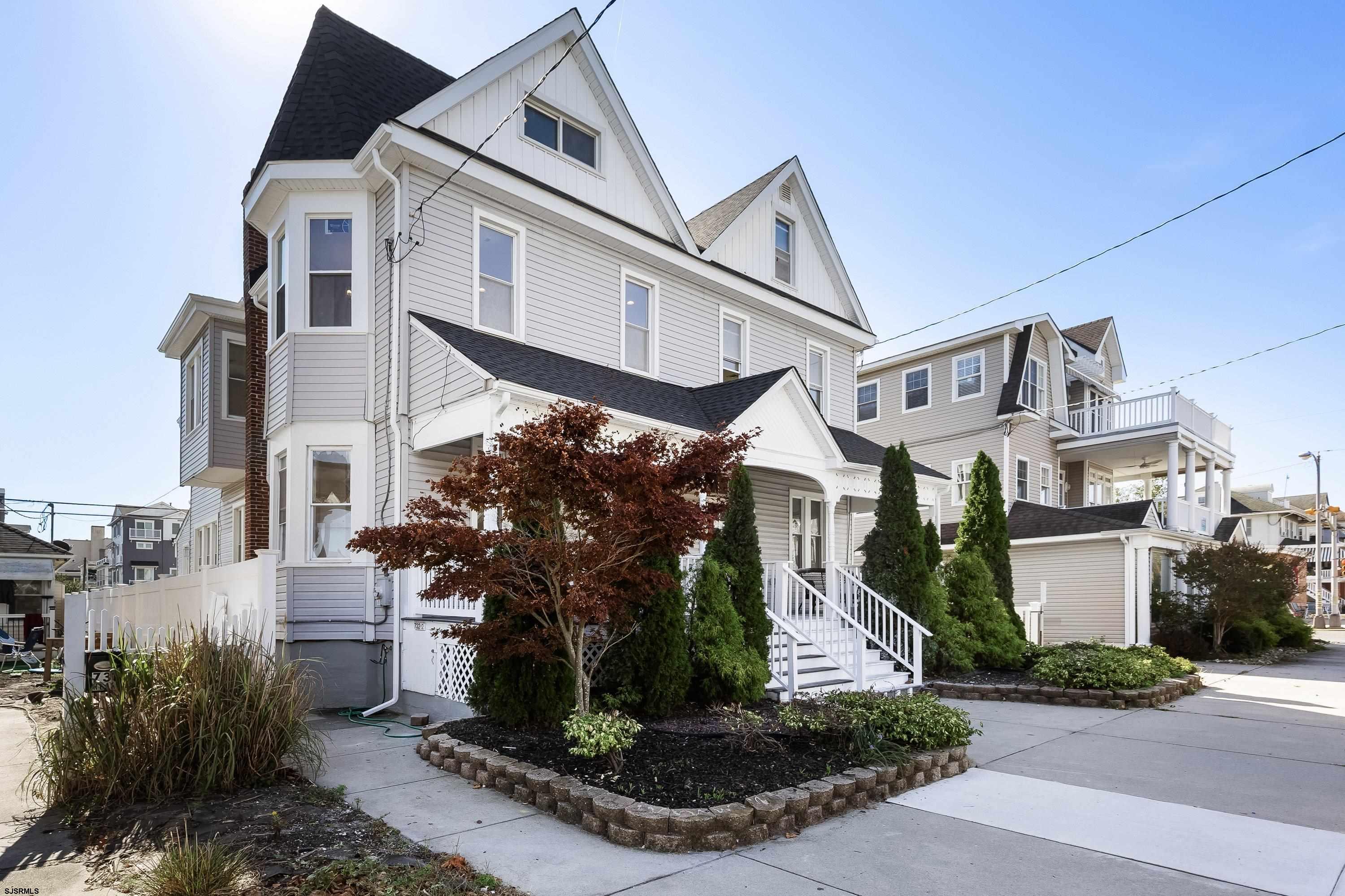 733 Wesley Ave