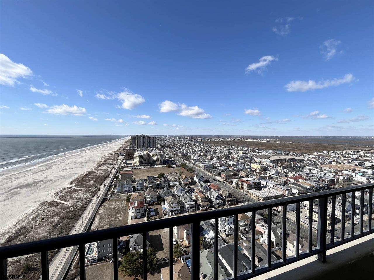 3851 Boardwalk Unit: 2708 (PH108)