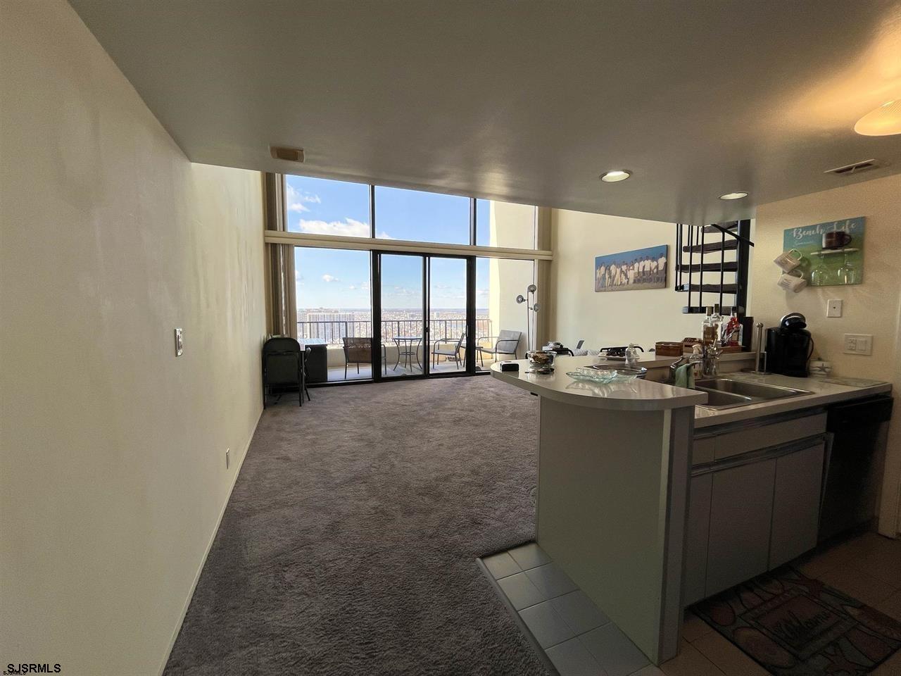 3851 Boardwalk Unit: 2708 (PH108)