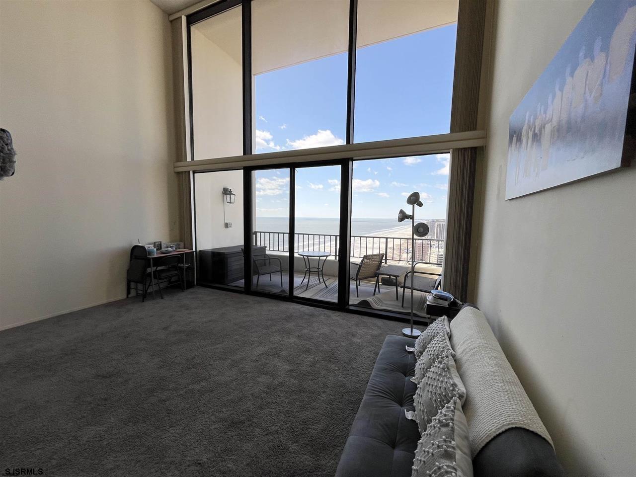 3851 Boardwalk Unit: 2708 (PH108)