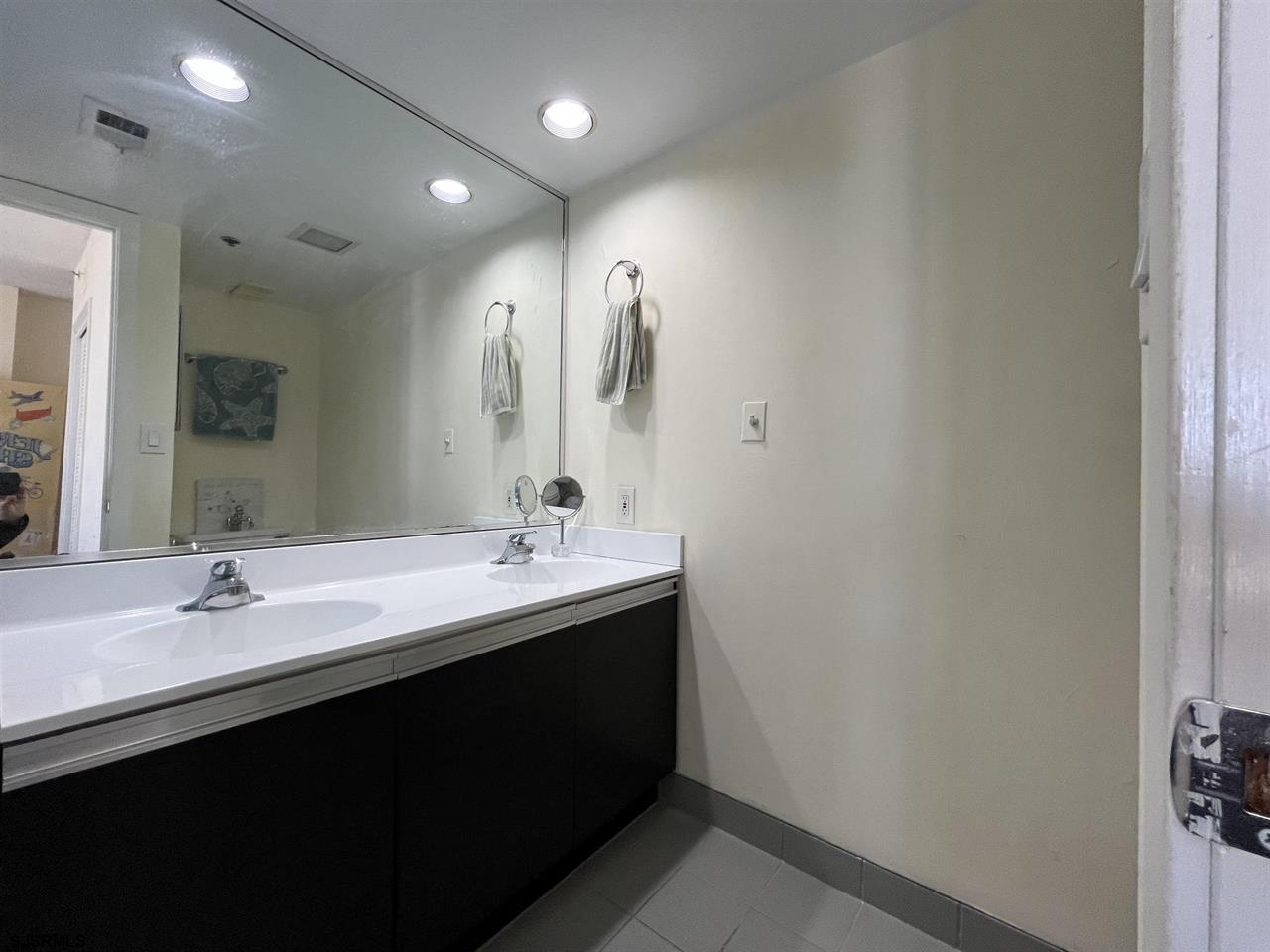 3851 Boardwalk Unit: 2708 (PH108)