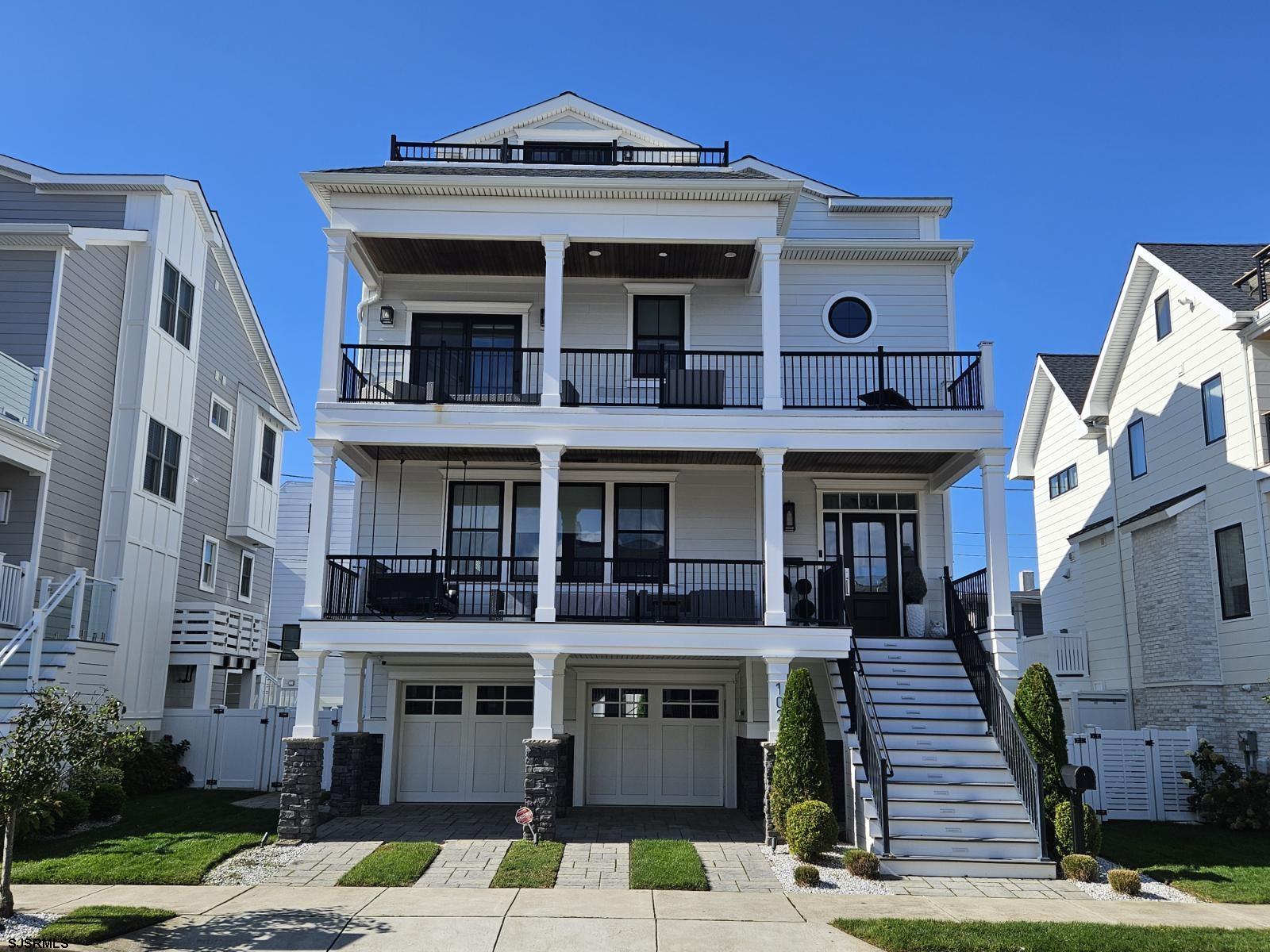 102 S Essex Ave