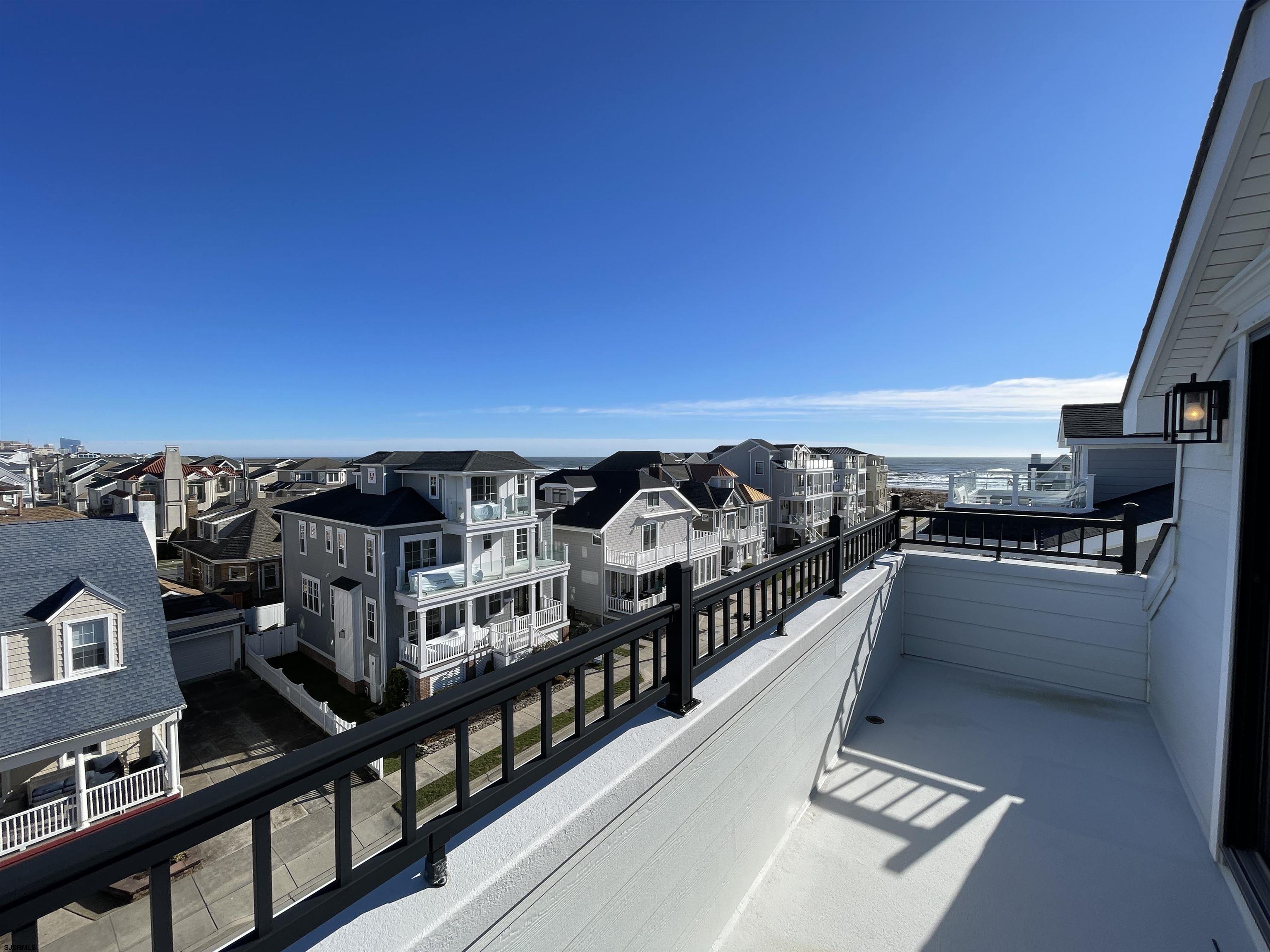 102 S Essex Ave